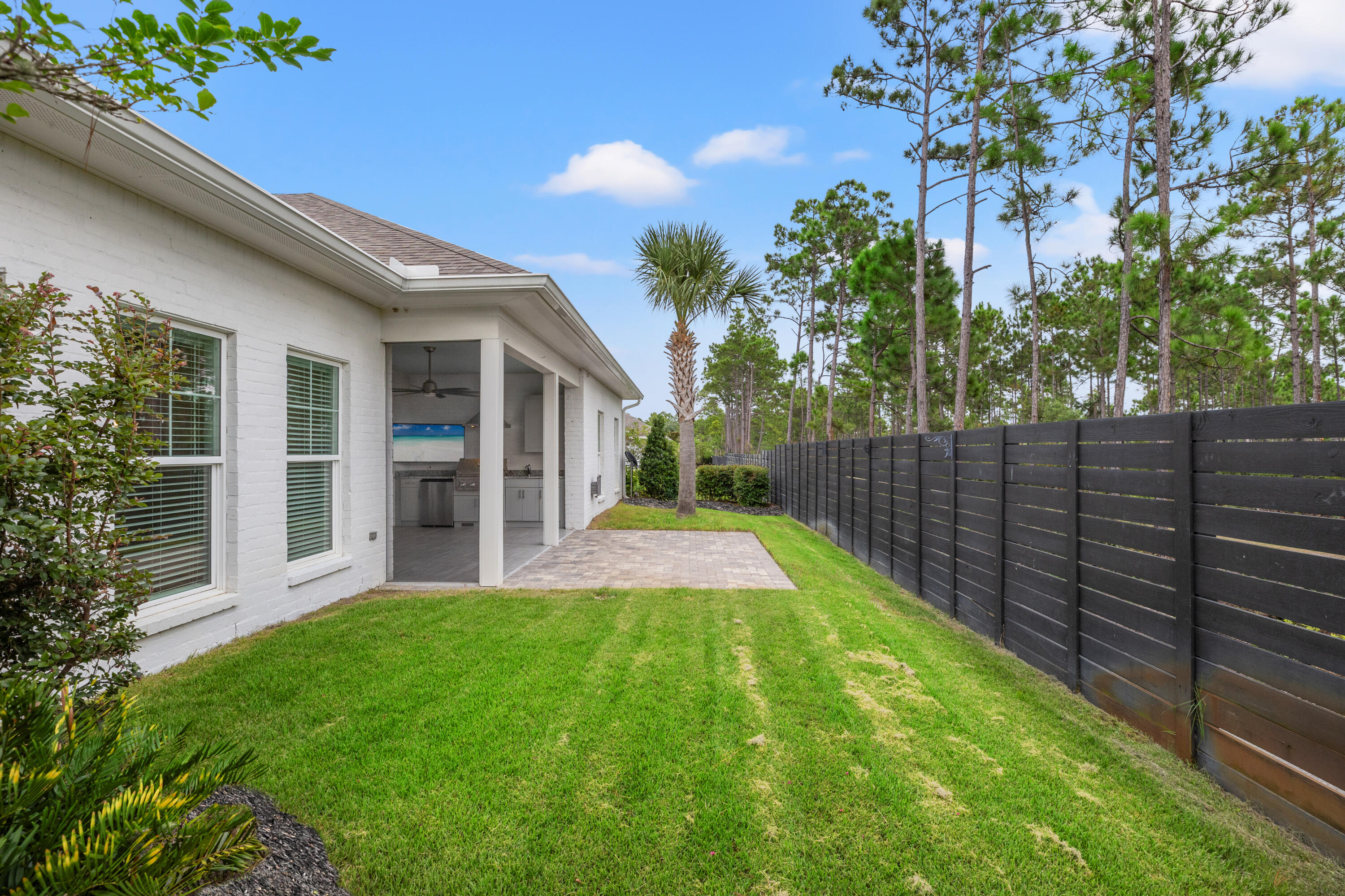 LAKEVIEW - Residential