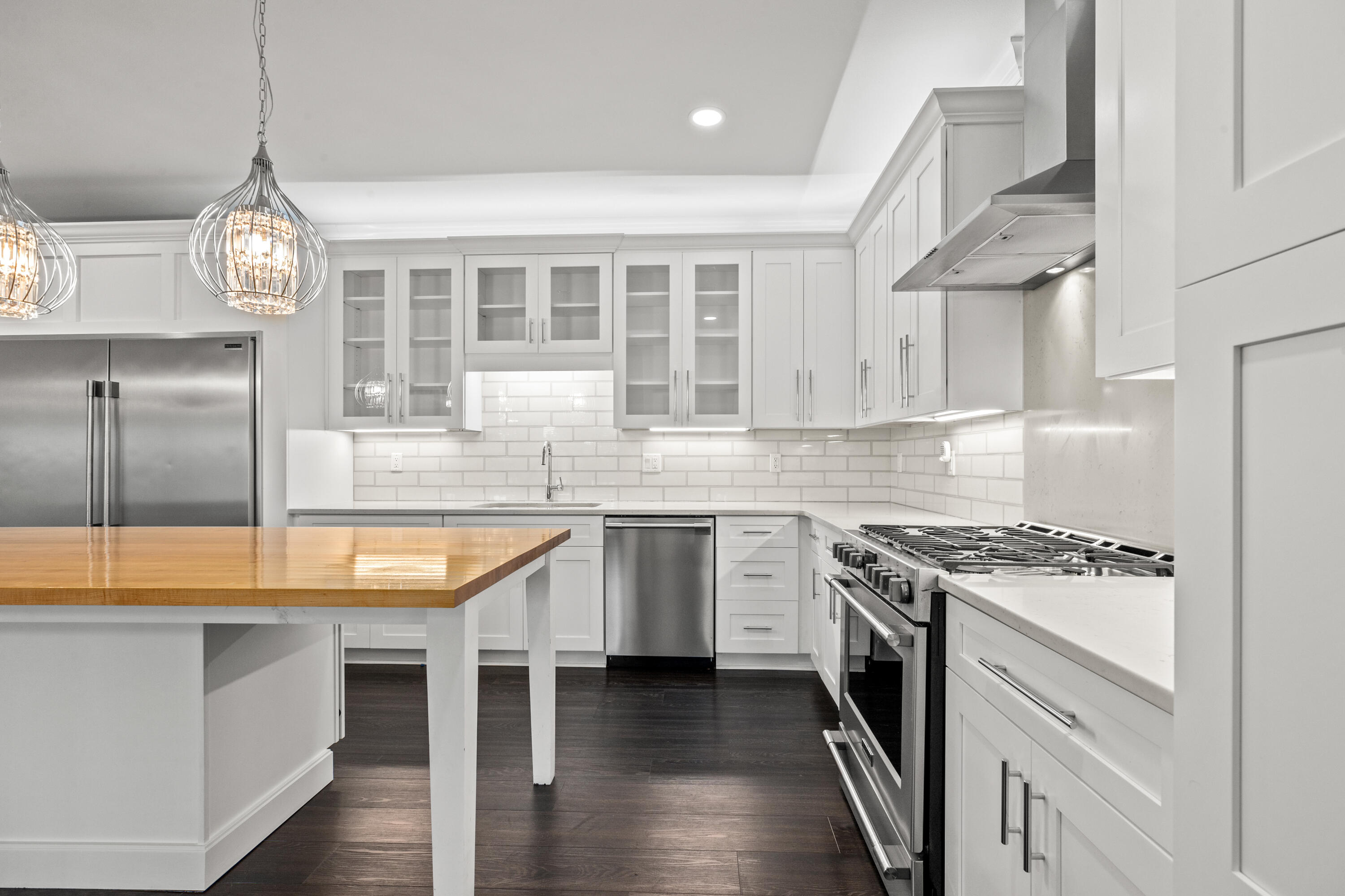 LAKEVIEW - Residential