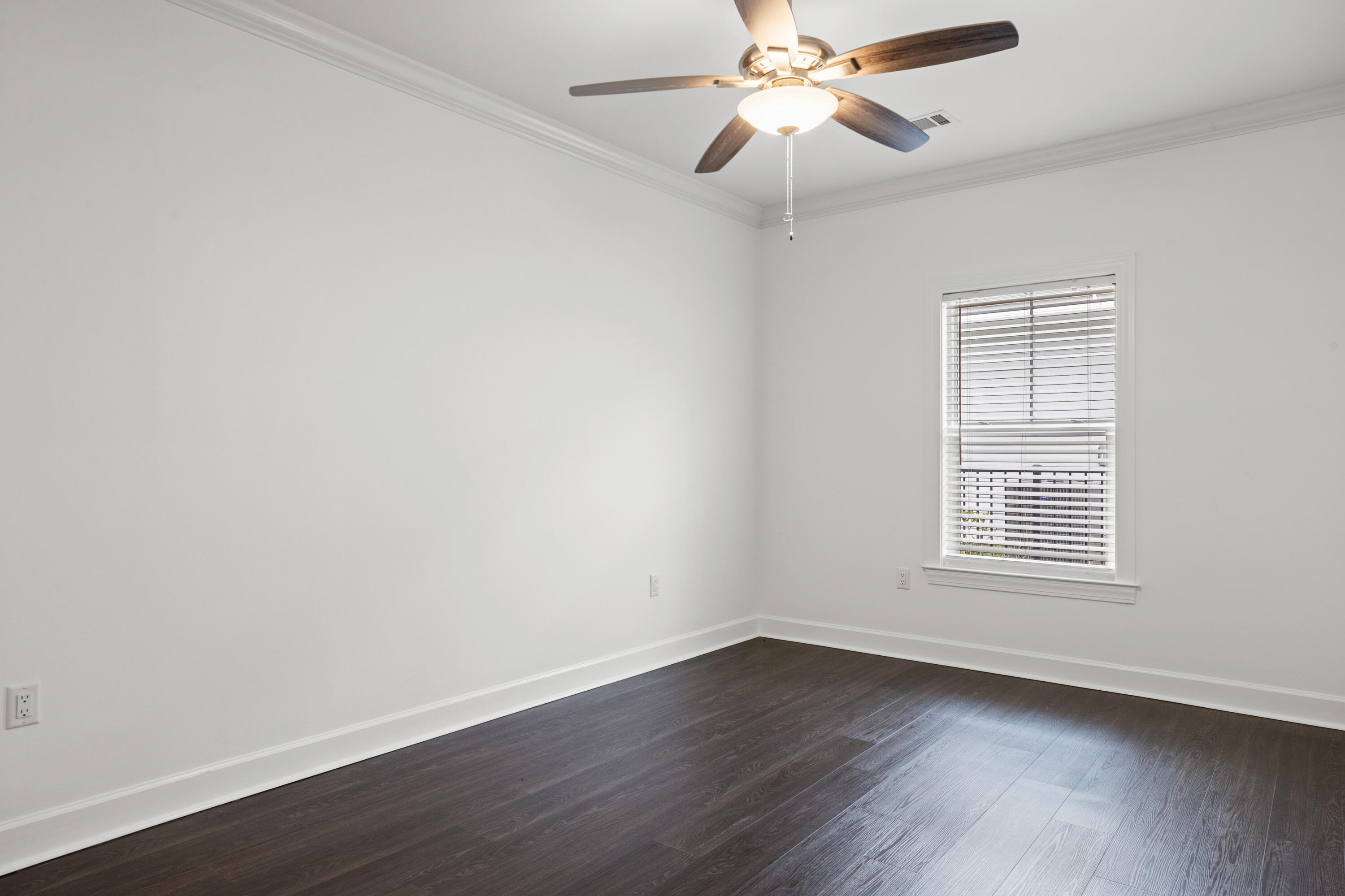 LAKEVIEW - Residential