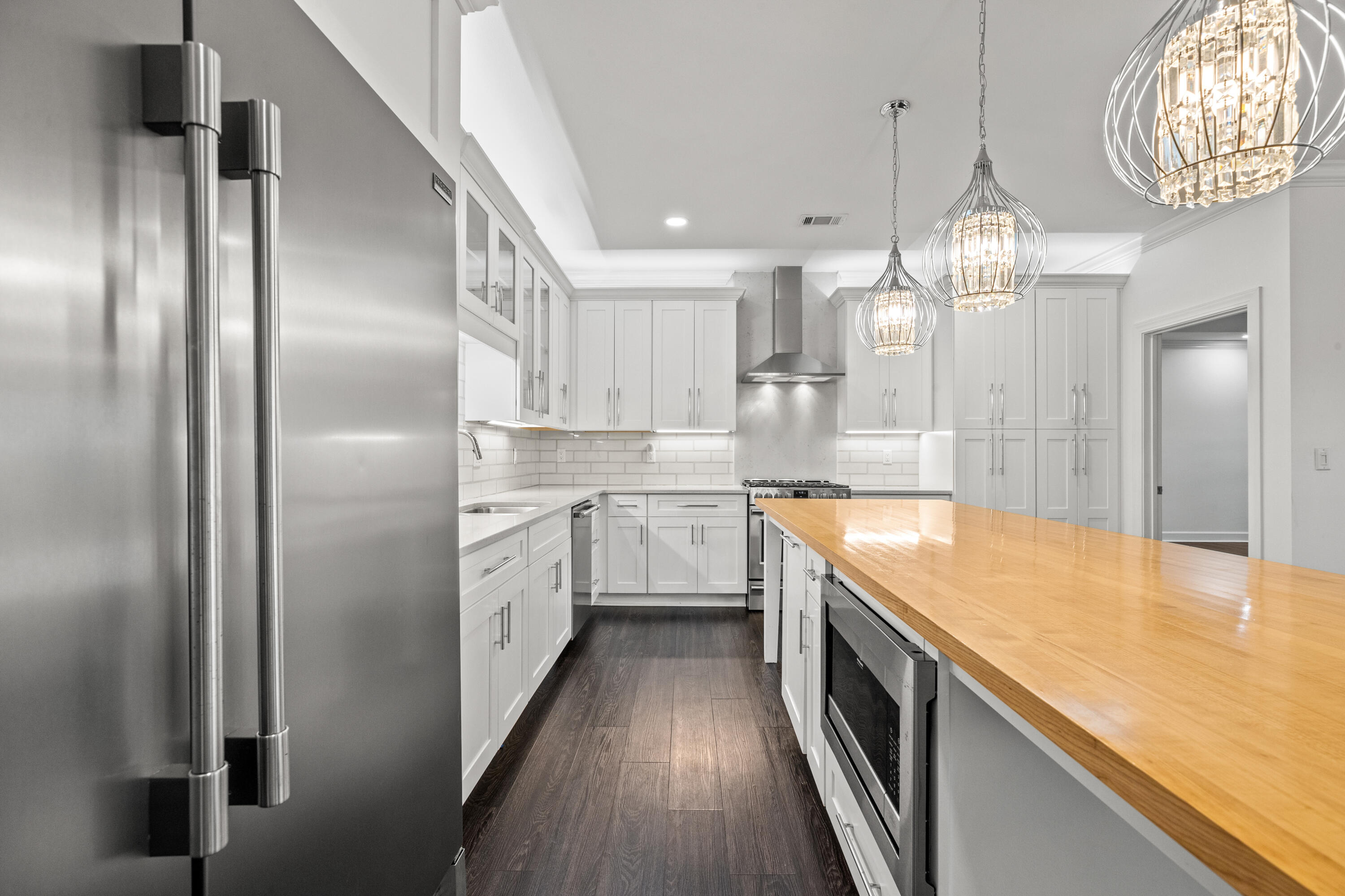 LAKEVIEW - Residential