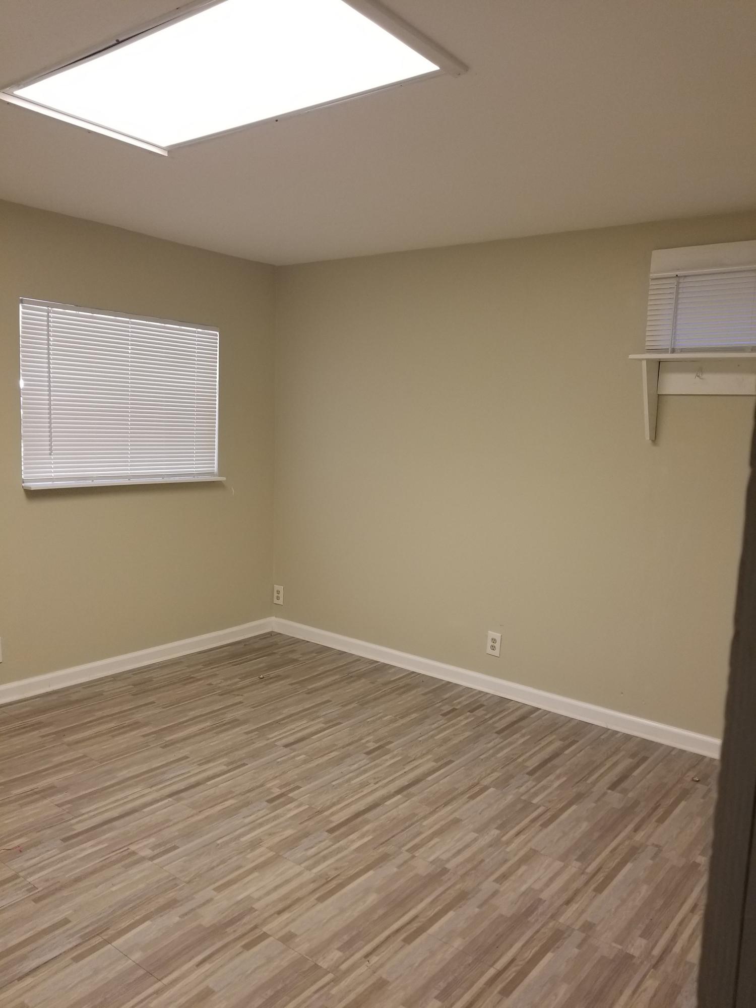 LEON HEIGHTS - Residential Lease