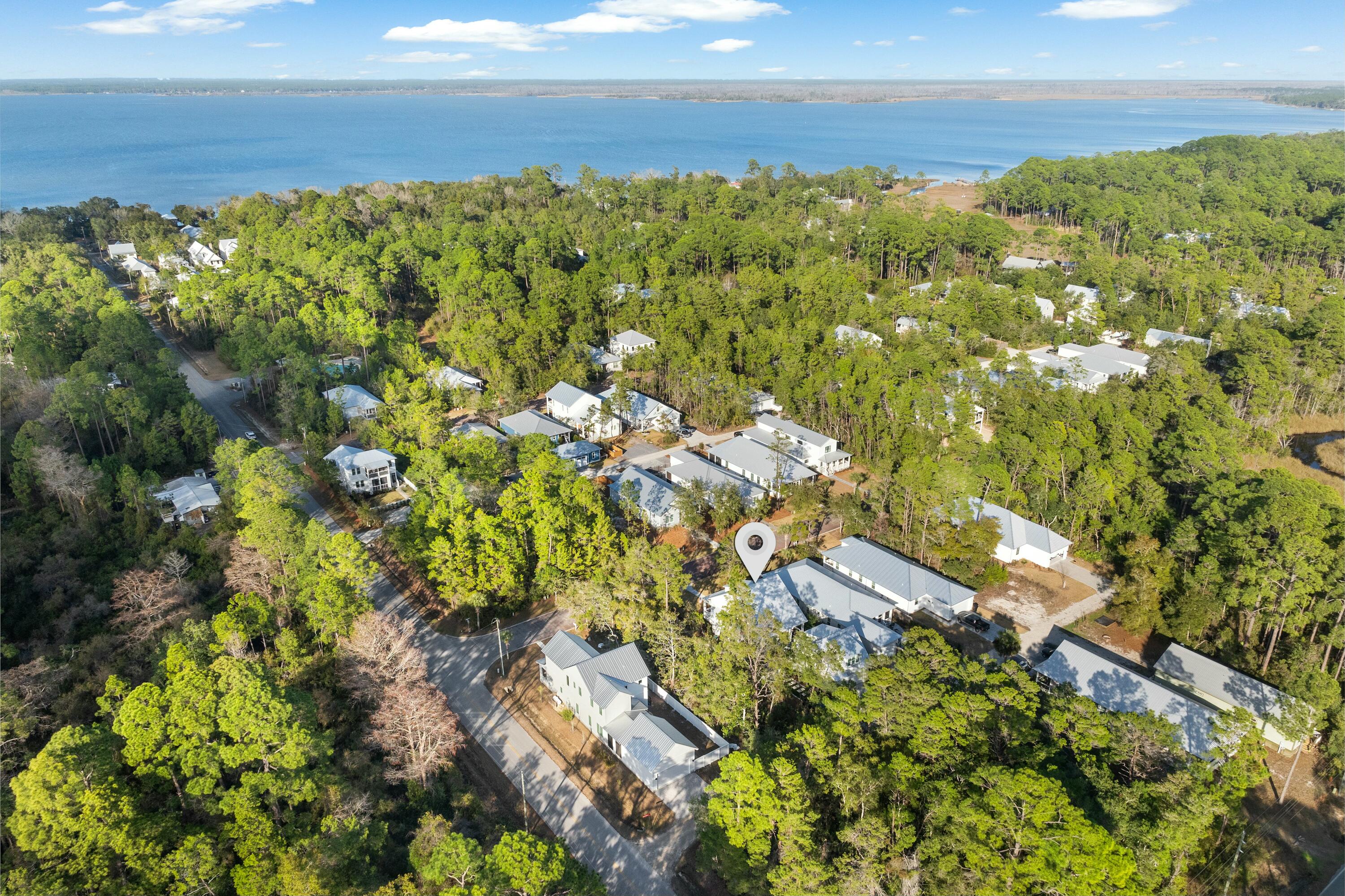 GRAYTON BAYOU - Residential