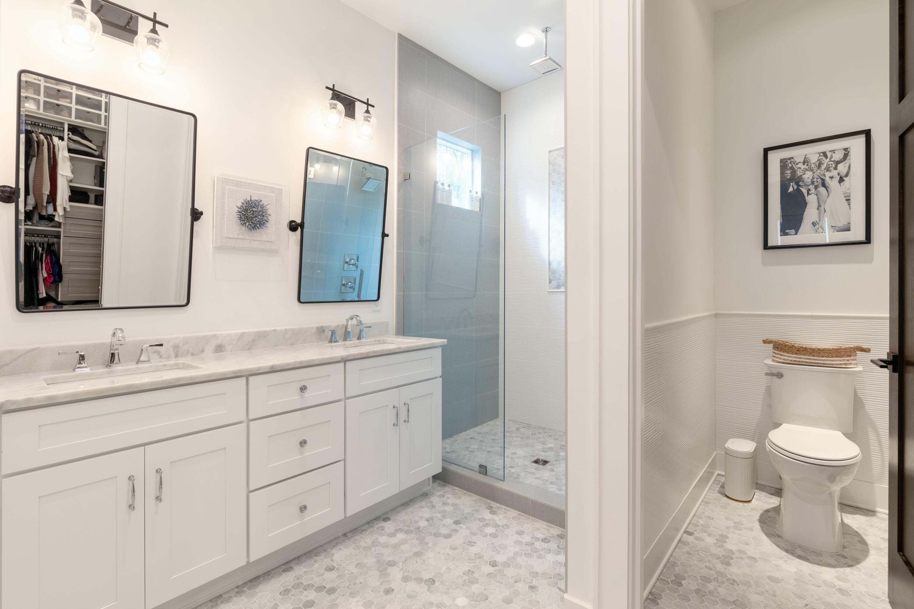 GRAYTON BAYOU - Residential
