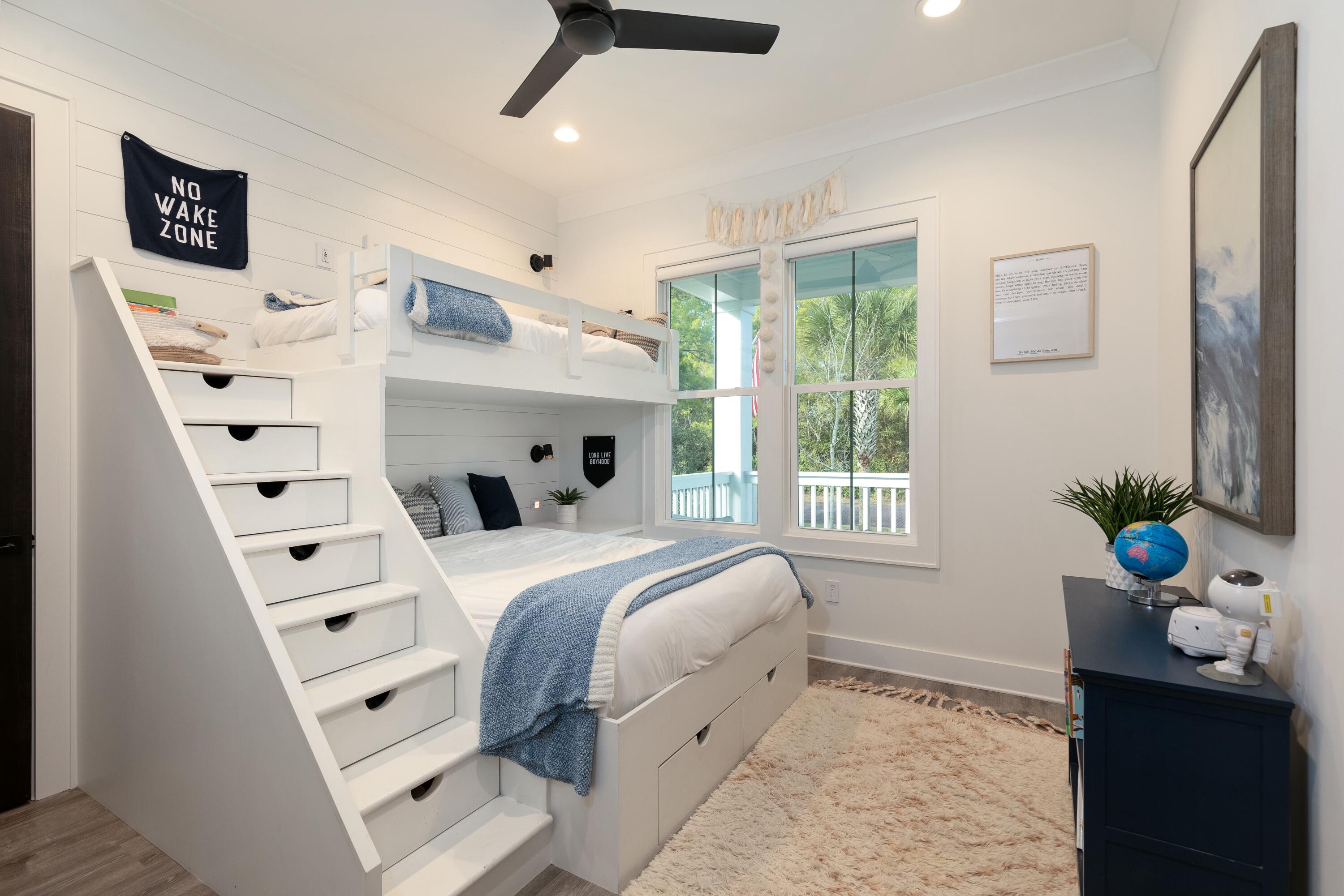 GRAYTON BAYOU - Residential