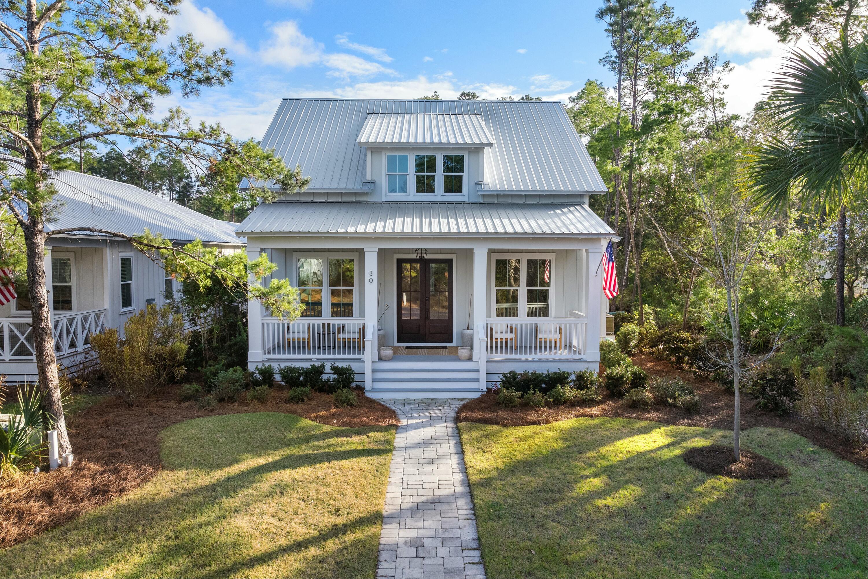 GRAYTON BAYOU - Residential