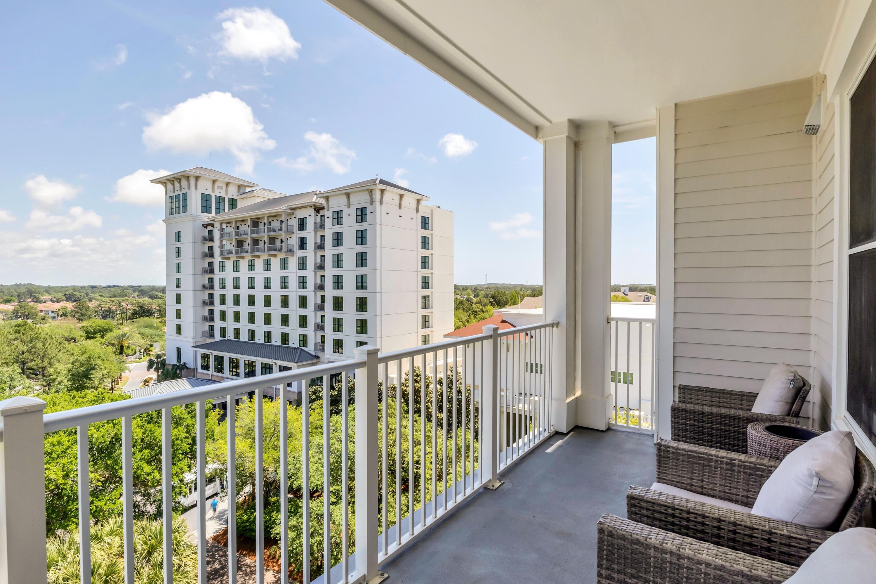 GRAND SANDESTIN - Residential Lease
