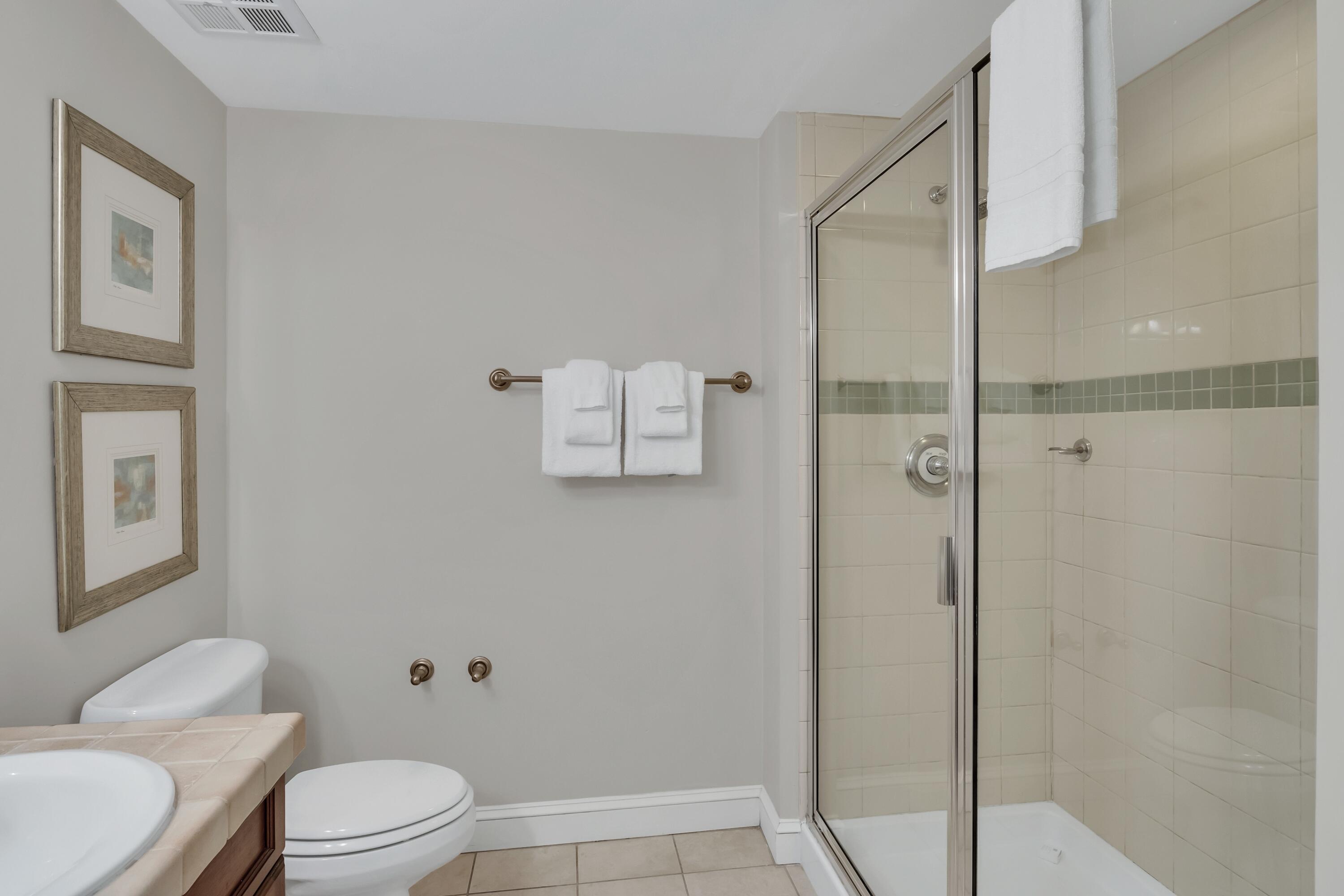 GRAND SANDESTIN - Residential Lease