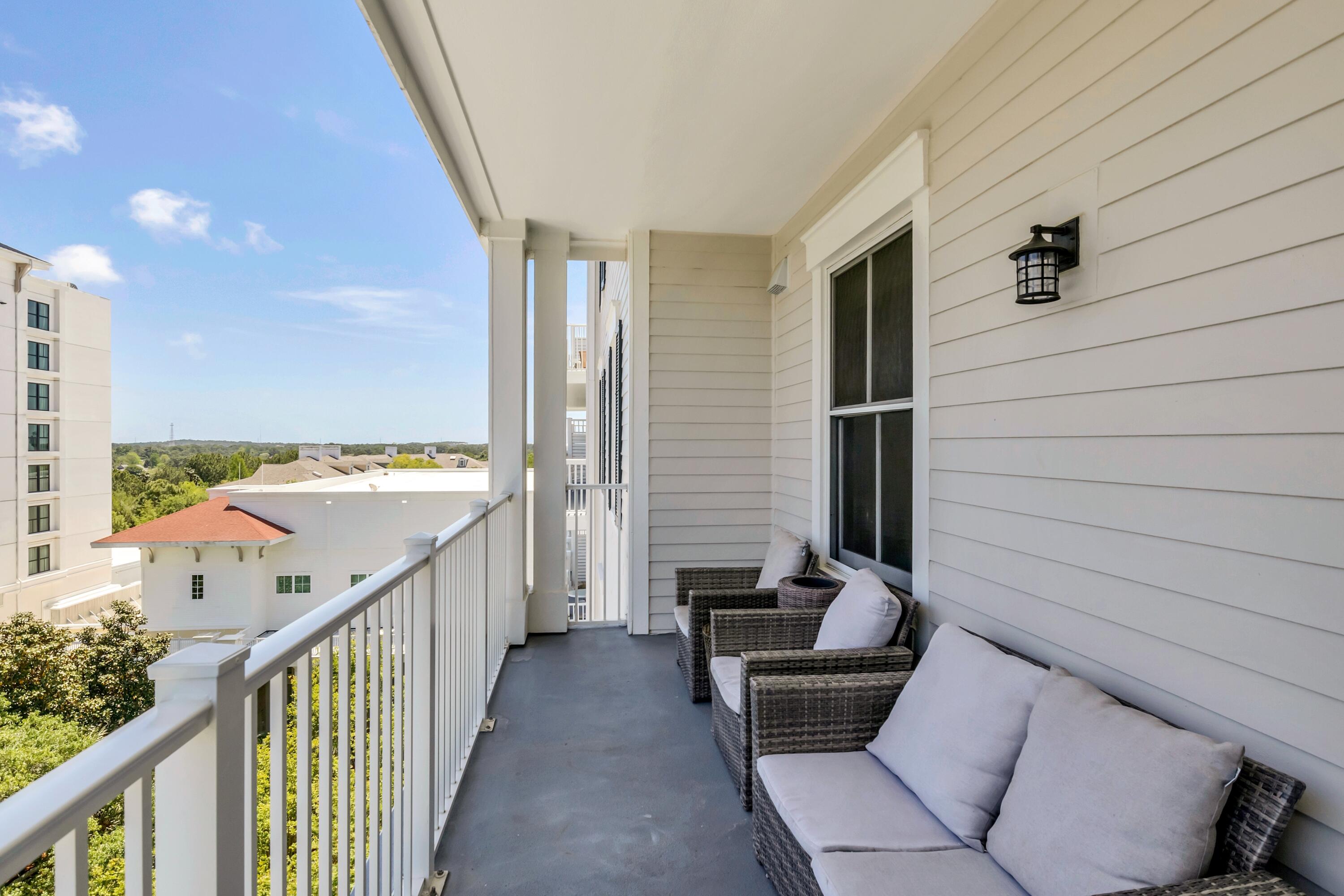 GRAND SANDESTIN - Residential Lease