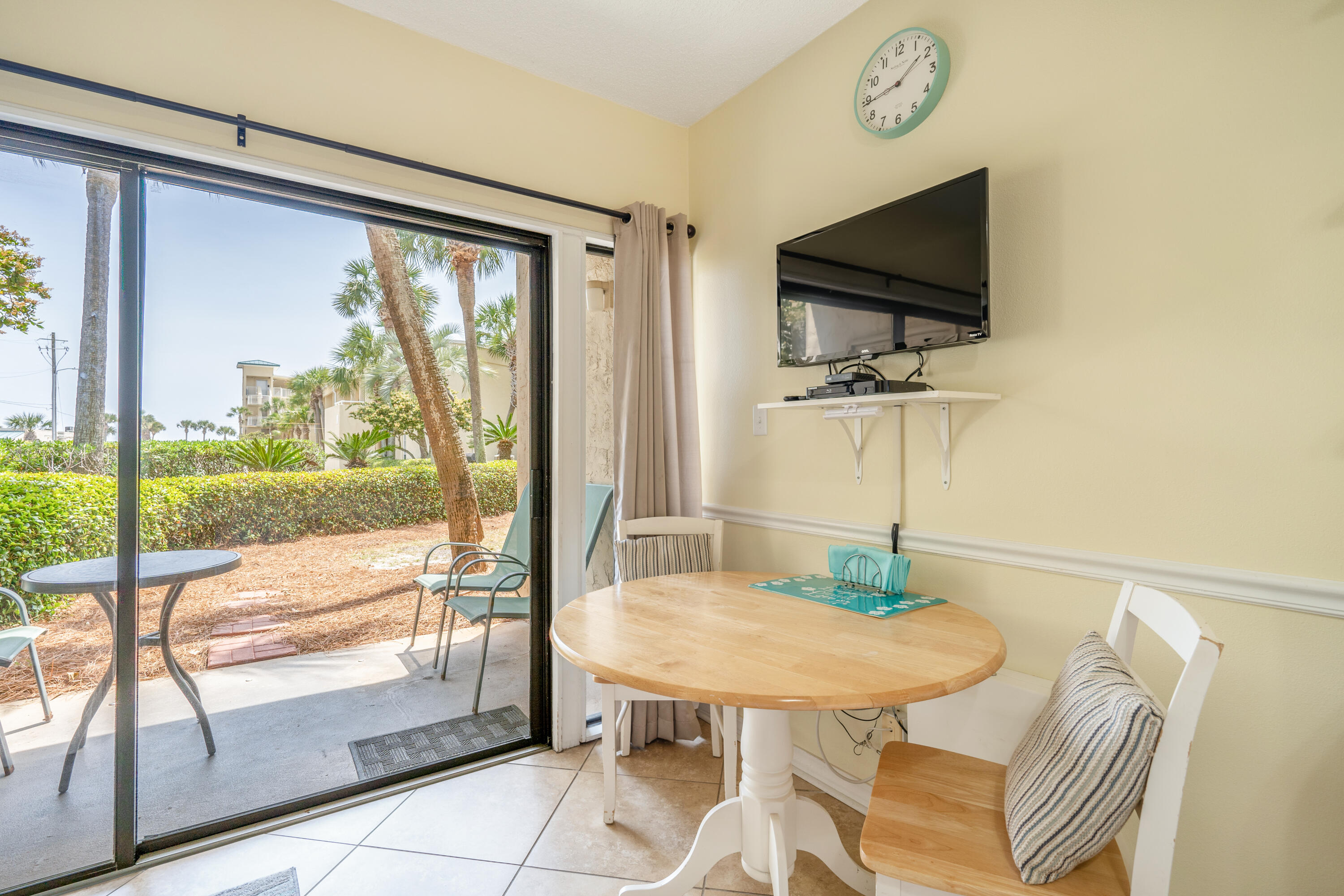 SILVER DUNES CONDO - Residential
