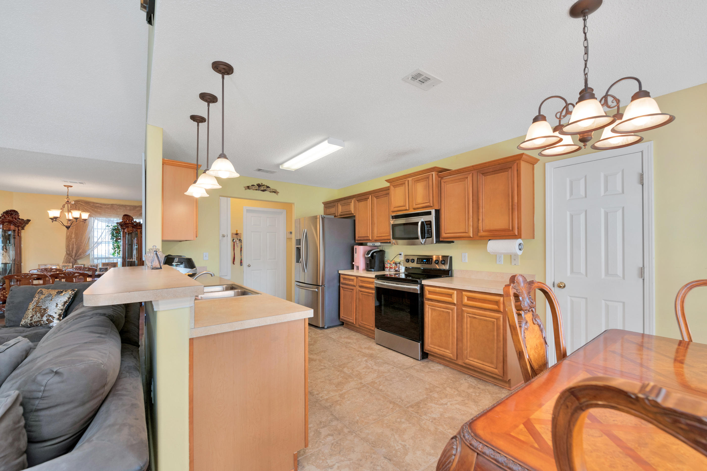 SKY RIDGE ESTATES 1ST ADD - Residential