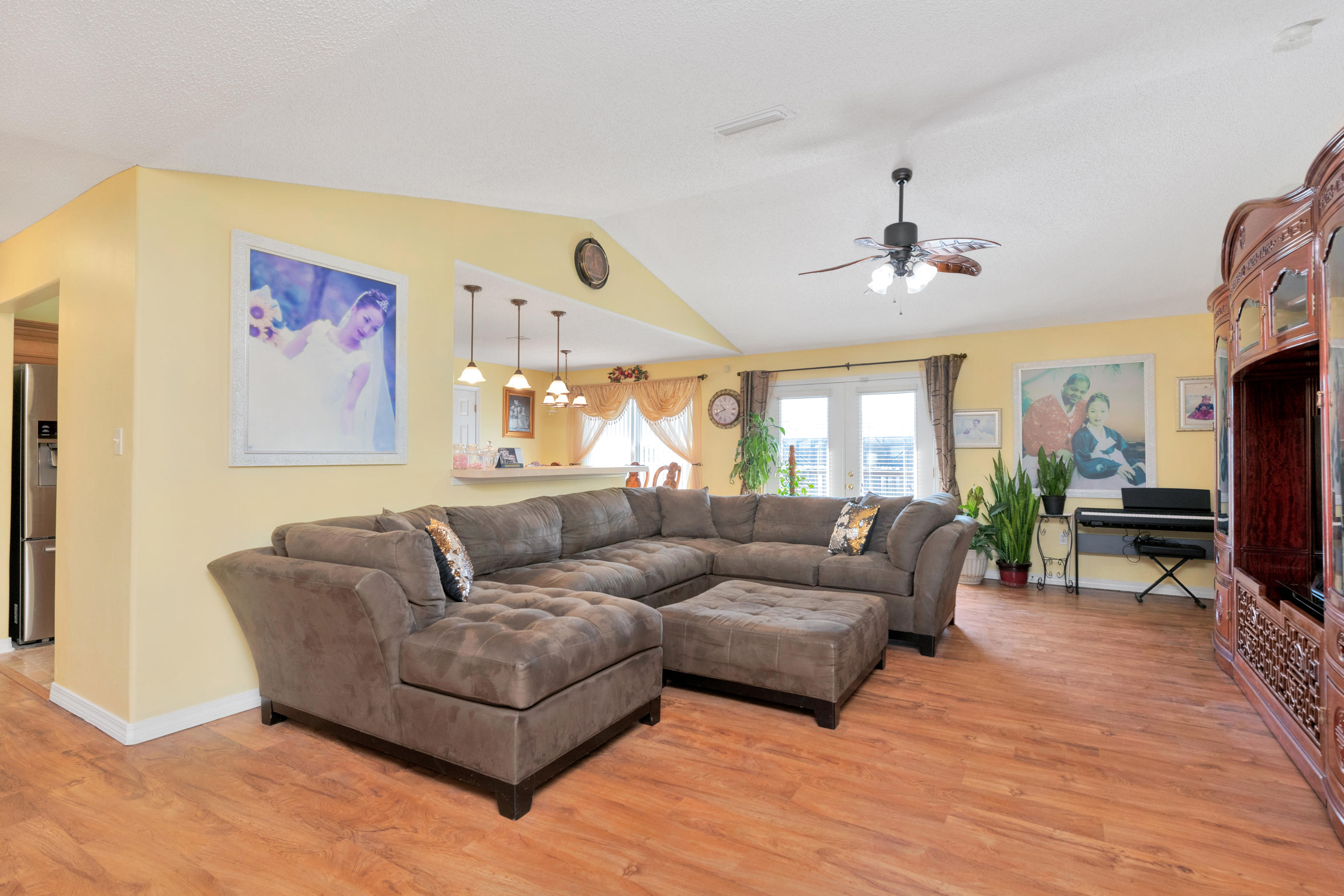 SKY RIDGE ESTATES 1ST ADD - Residential