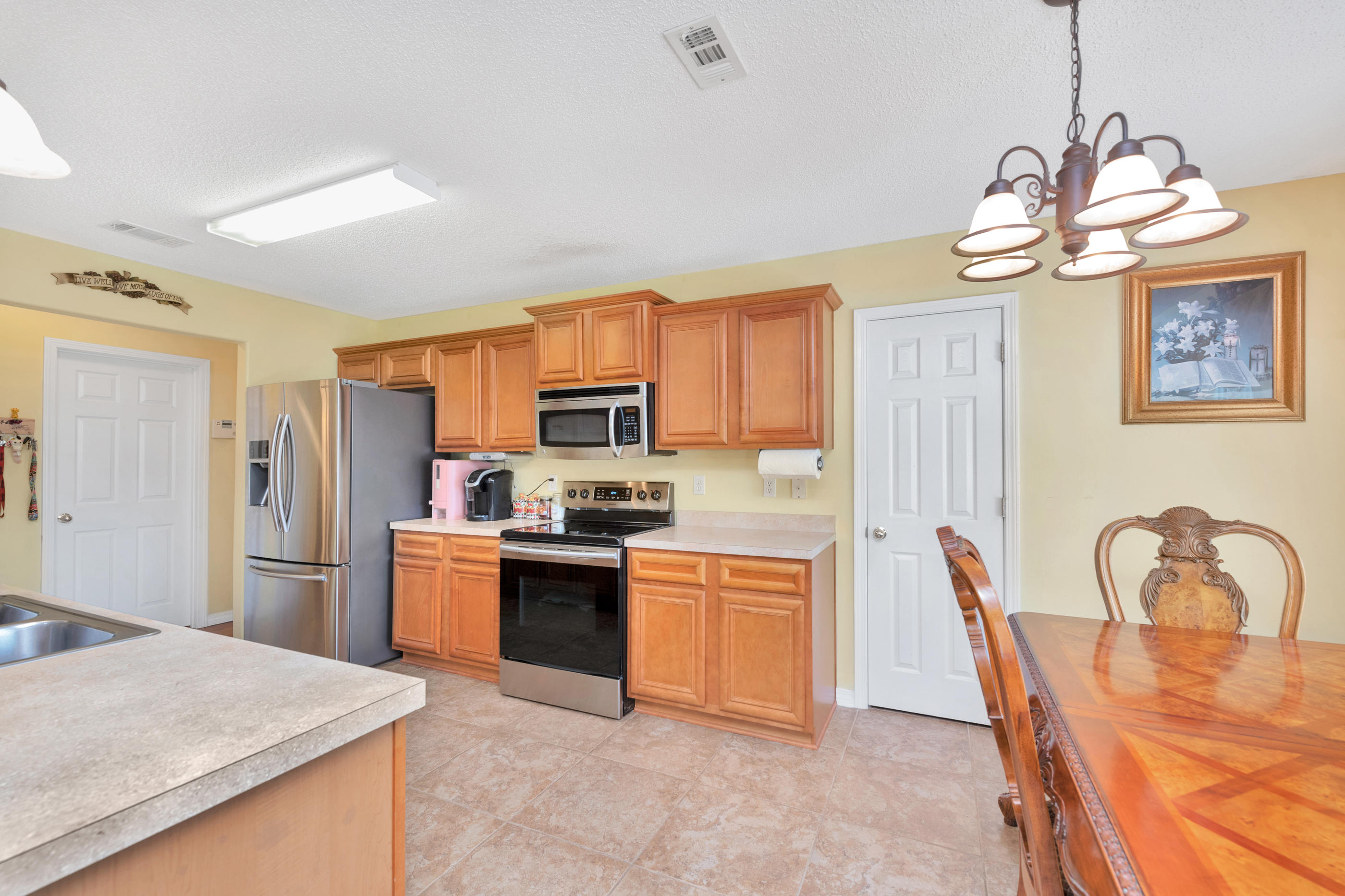 SKY RIDGE ESTATES 1ST ADD - Residential