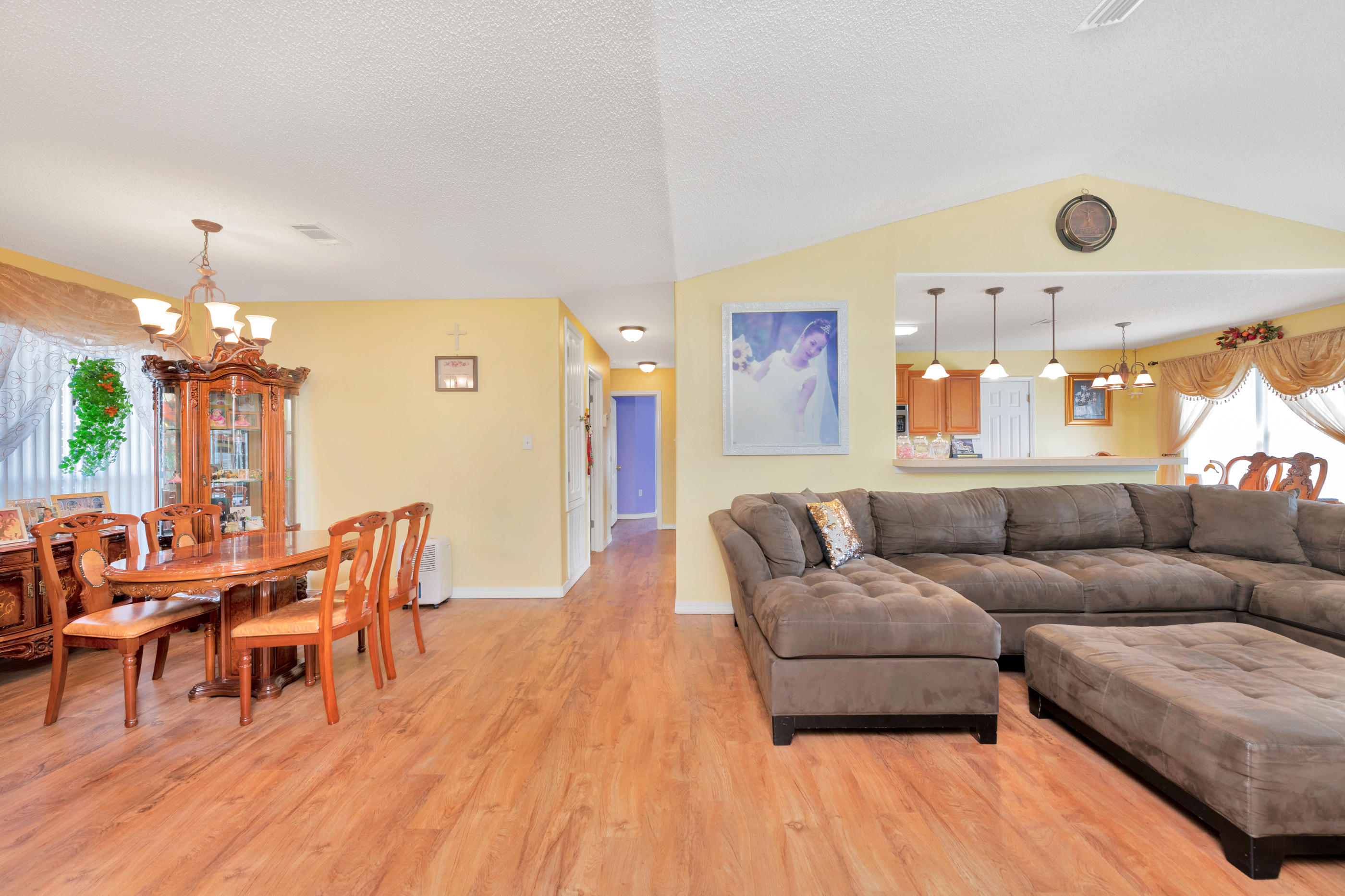 SKY RIDGE ESTATES 1ST ADD - Residential