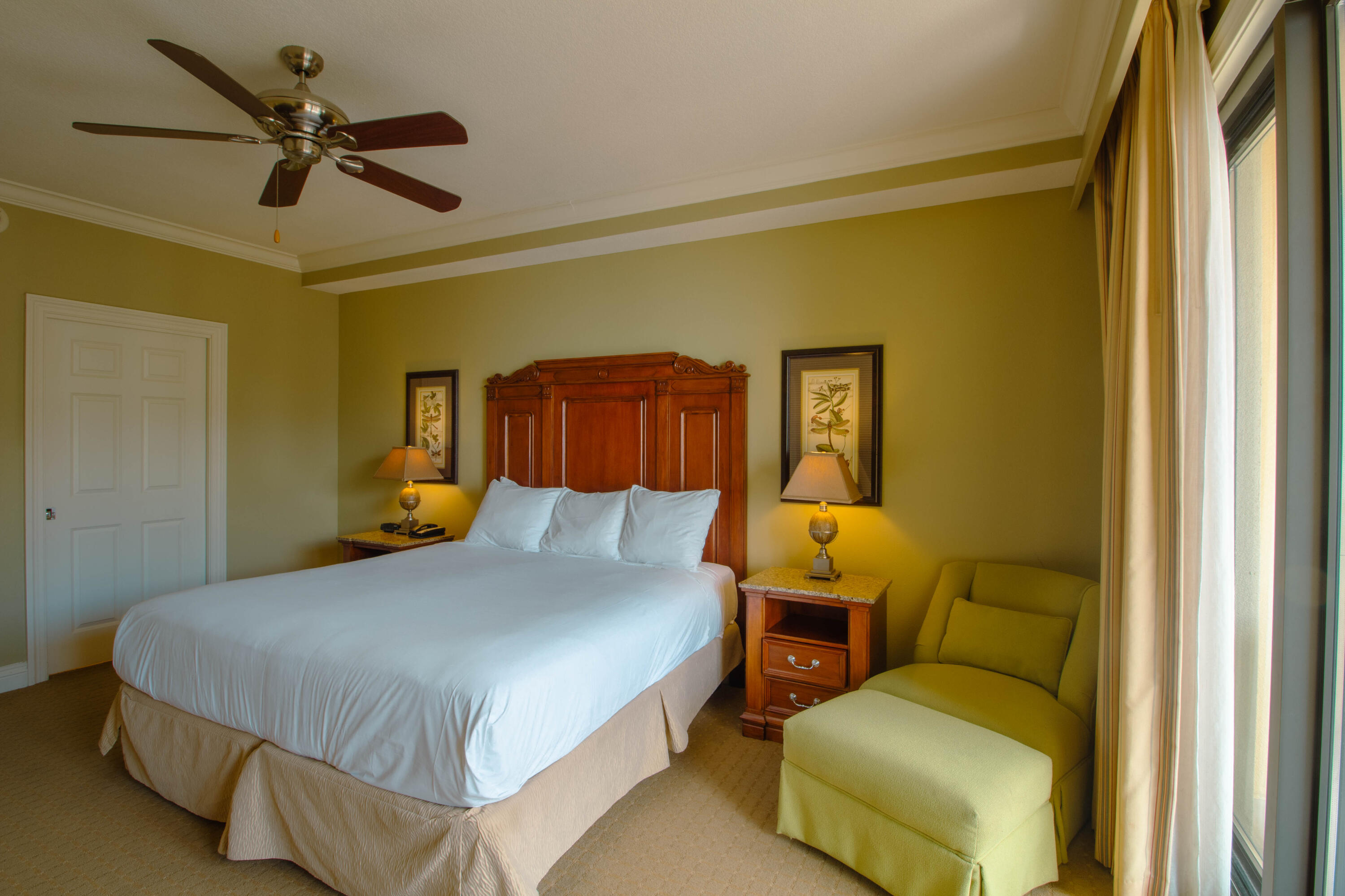 EMERALD GRANDE - Residential