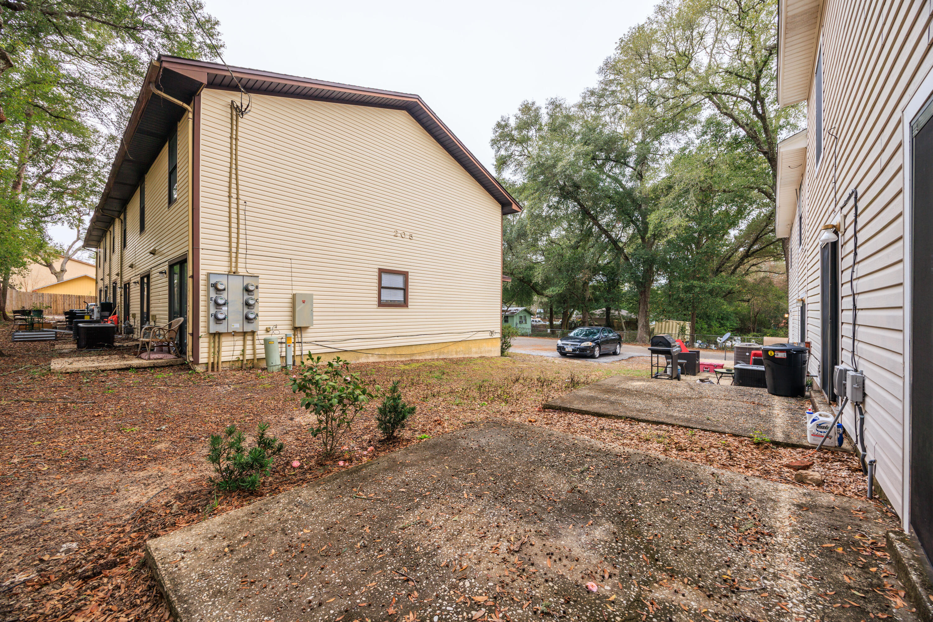 METES & BOUNDS - Residential