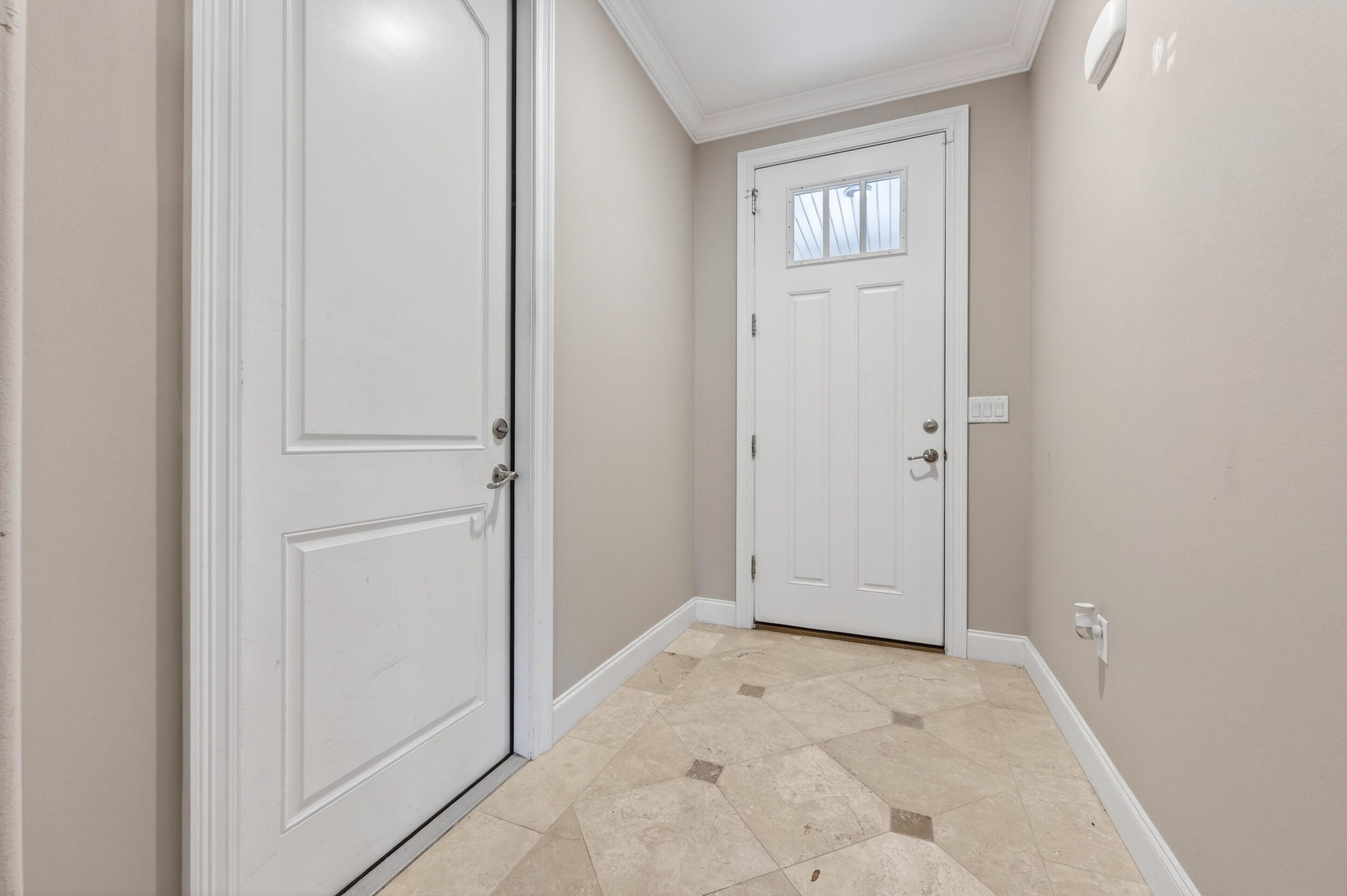 Arrowhead Way - Residential