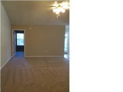 CREEKSIDE 6 - Residential Lease