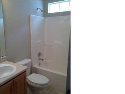 CREEKSIDE 6 - Residential Lease