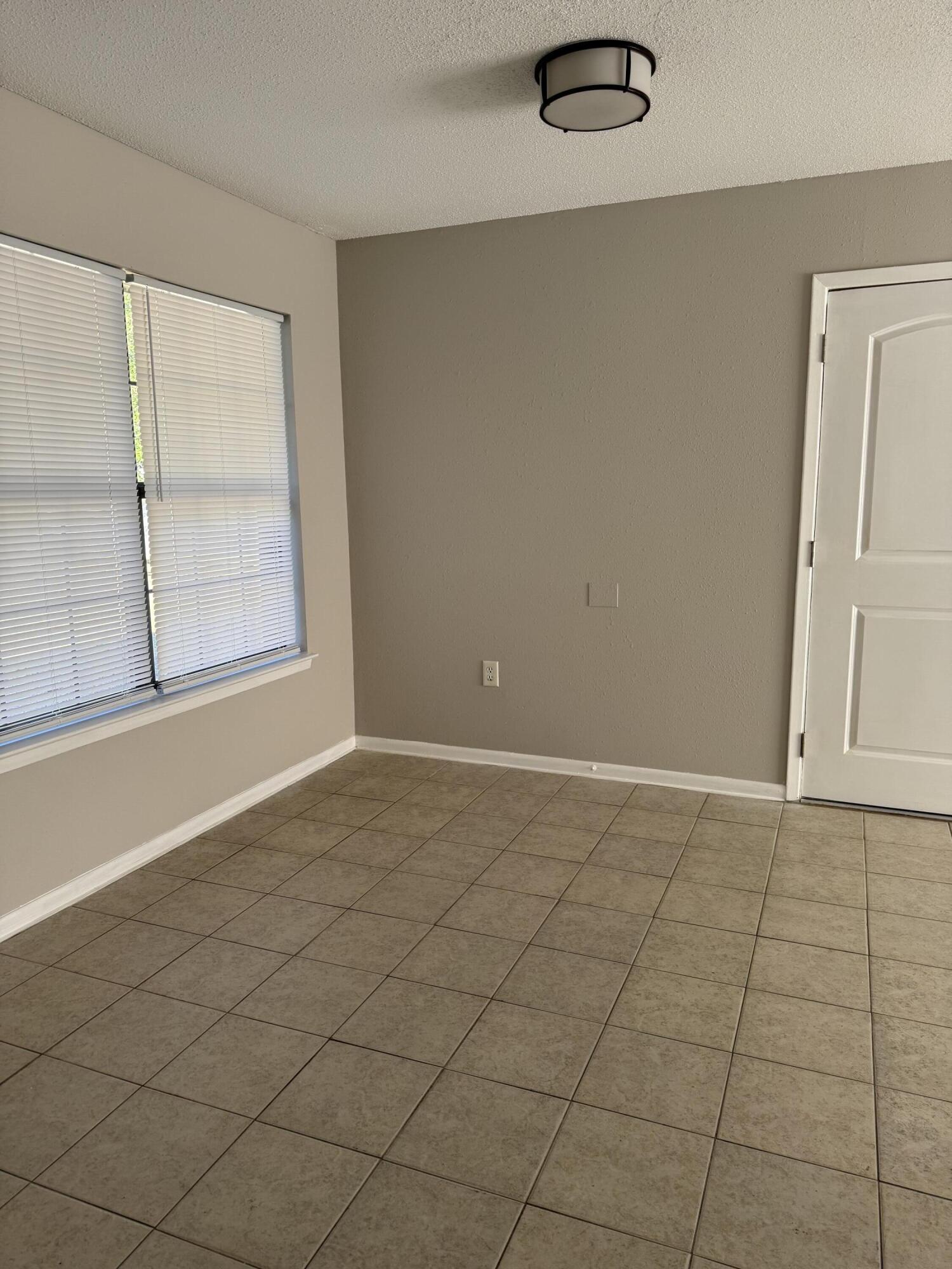 EDNEY ADD - Residential Lease