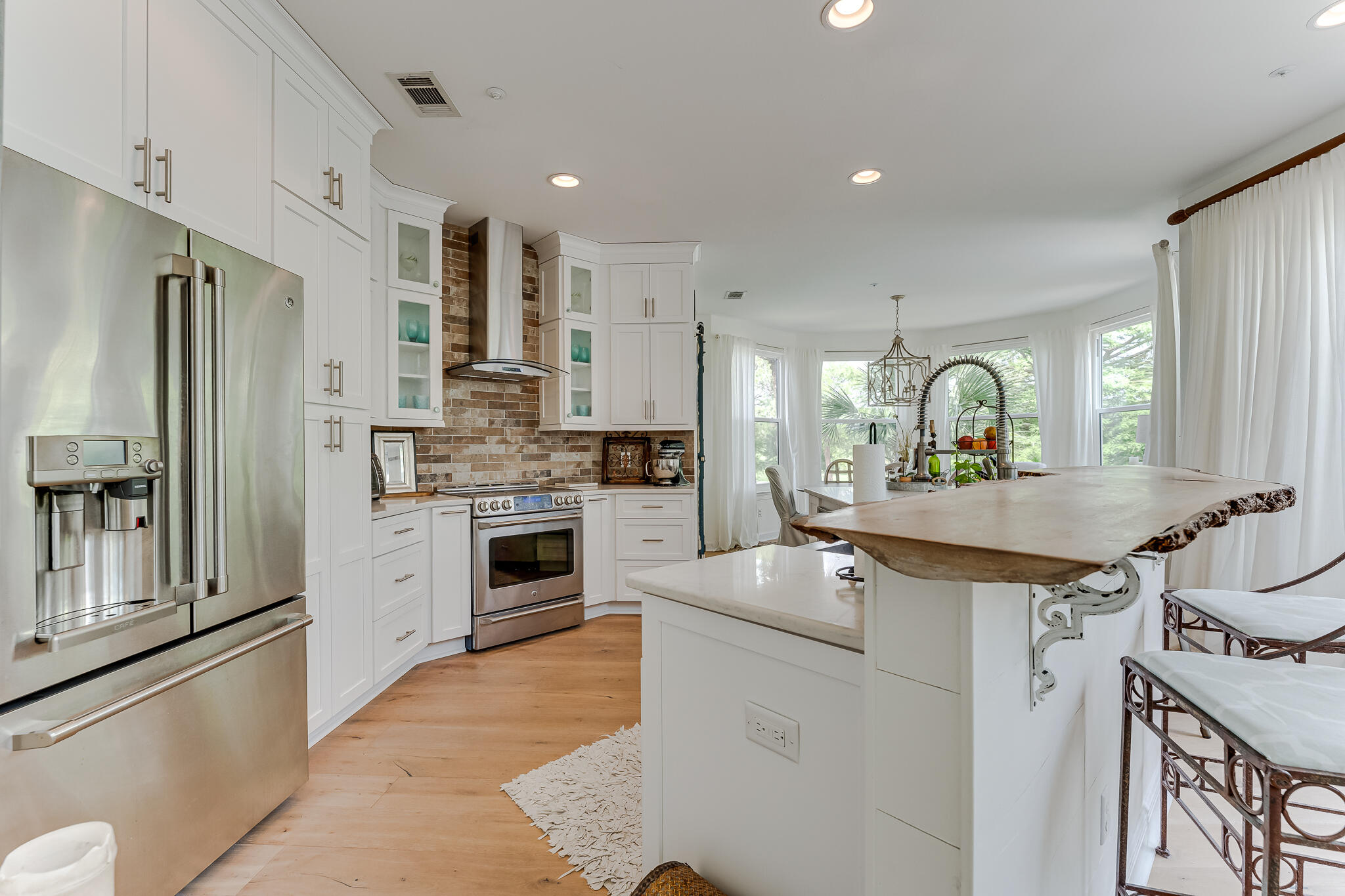 TURNBERRY VILLAS CONDO - Residential