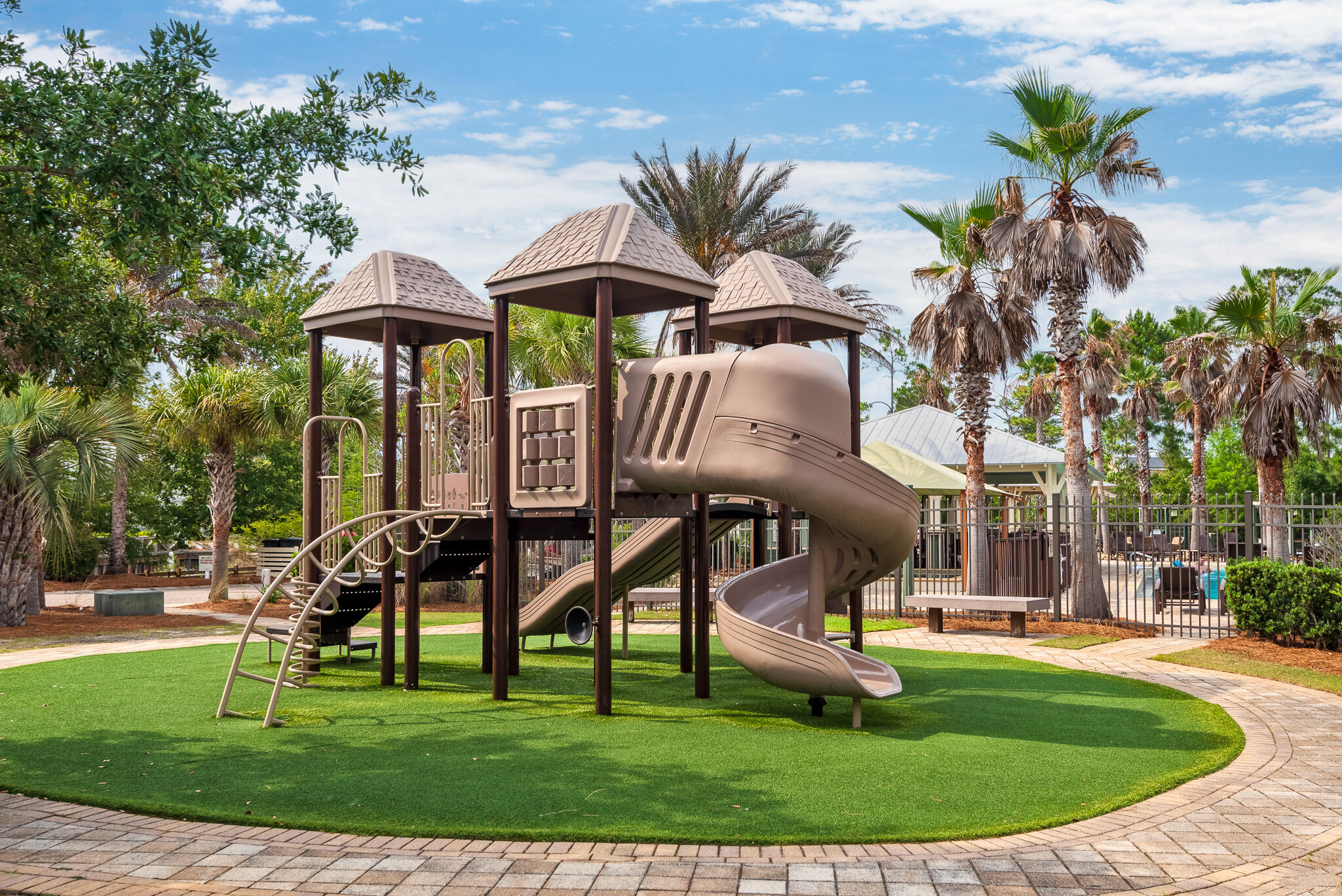 NATUREWALK AT SEAGROVE - Residential