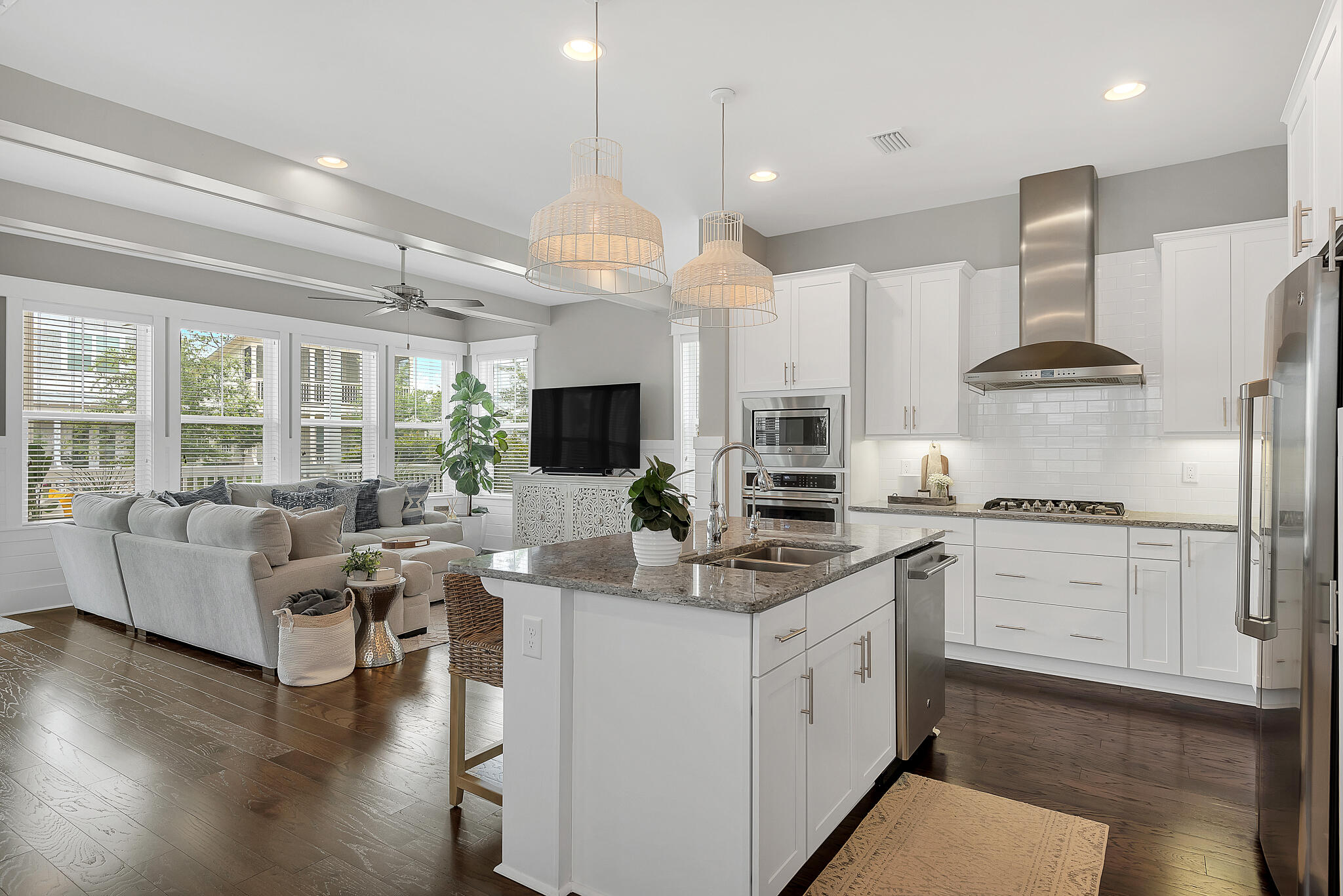 NATUREWALK AT SEAGROVE - Residential