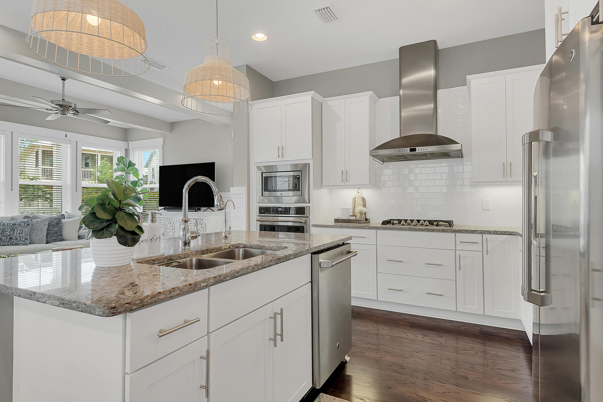 NATUREWALK AT SEAGROVE - Residential