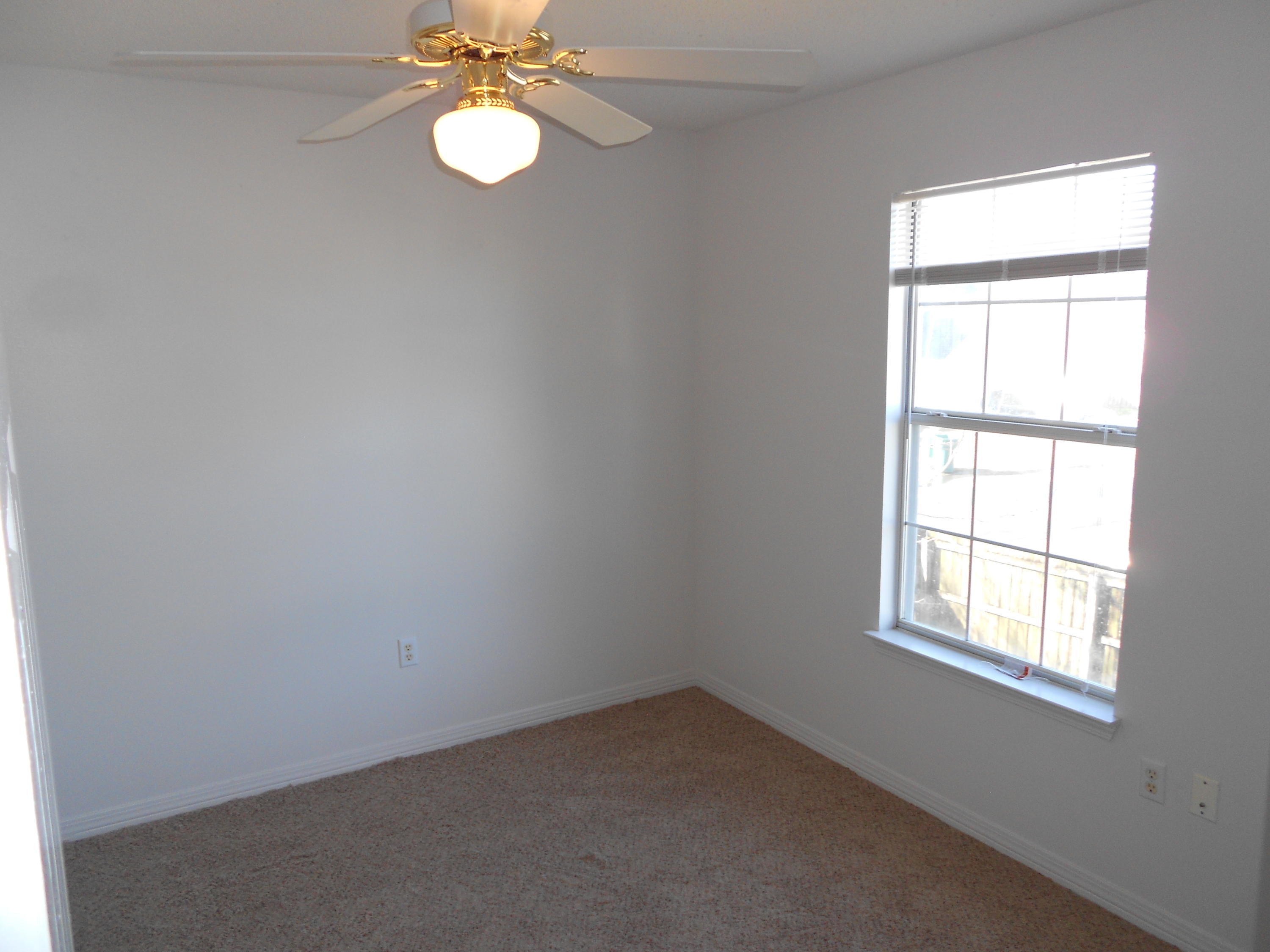 FOREST OAKS PH 2 - Residential Lease