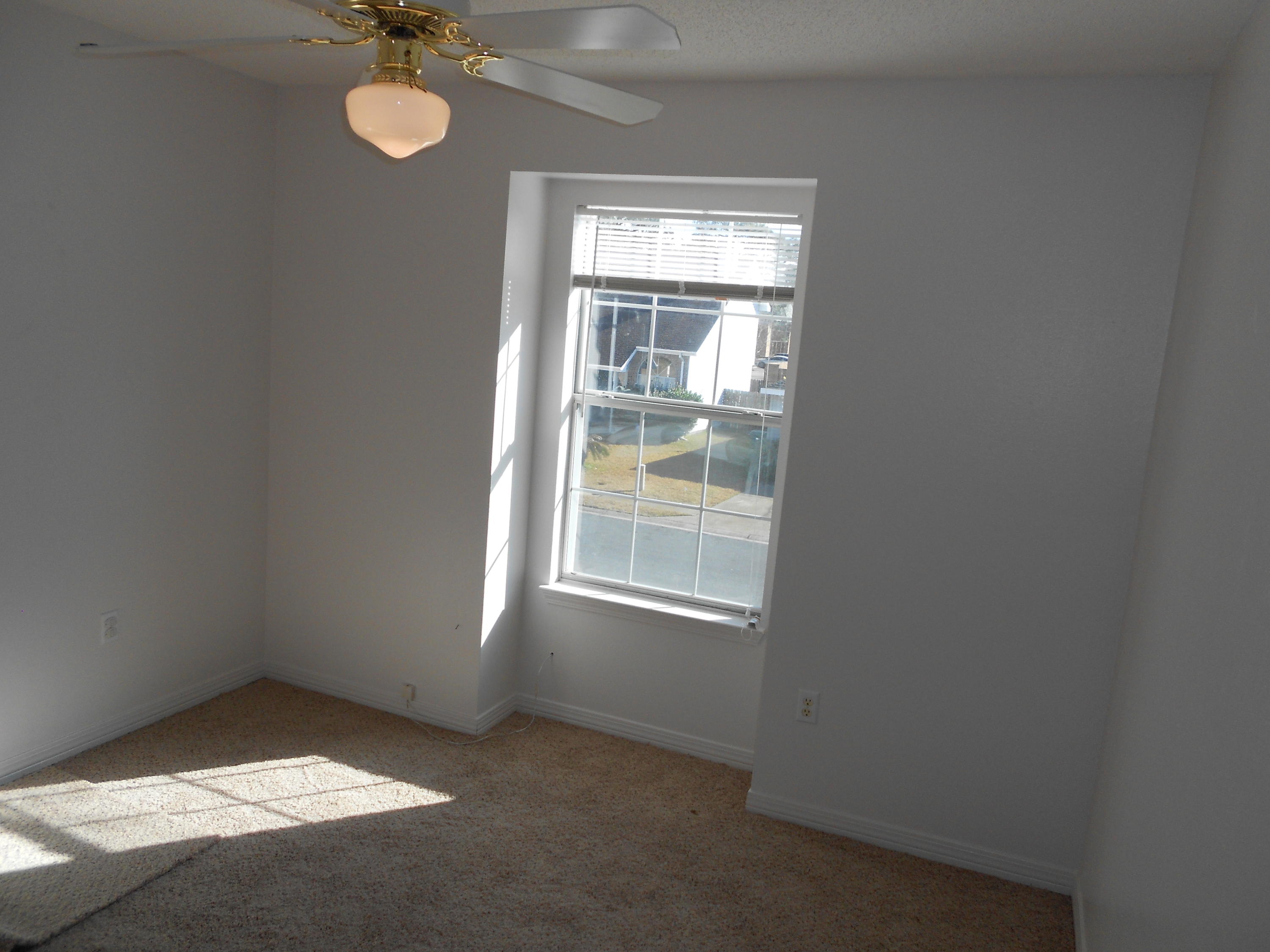 FOREST OAKS PH 2 - Residential Lease