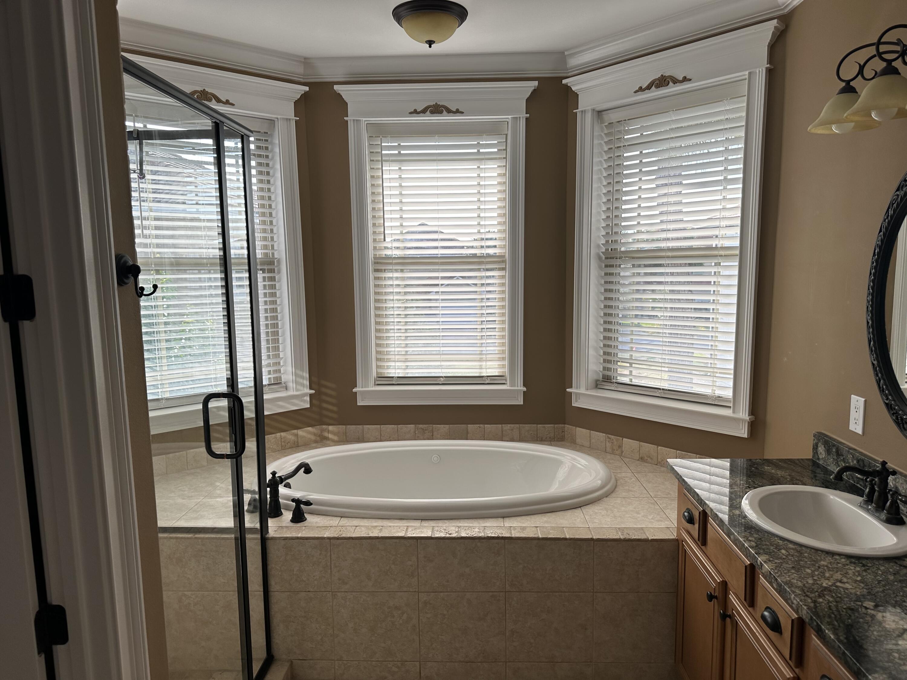 CALUSA BAY S/D - Residential Lease