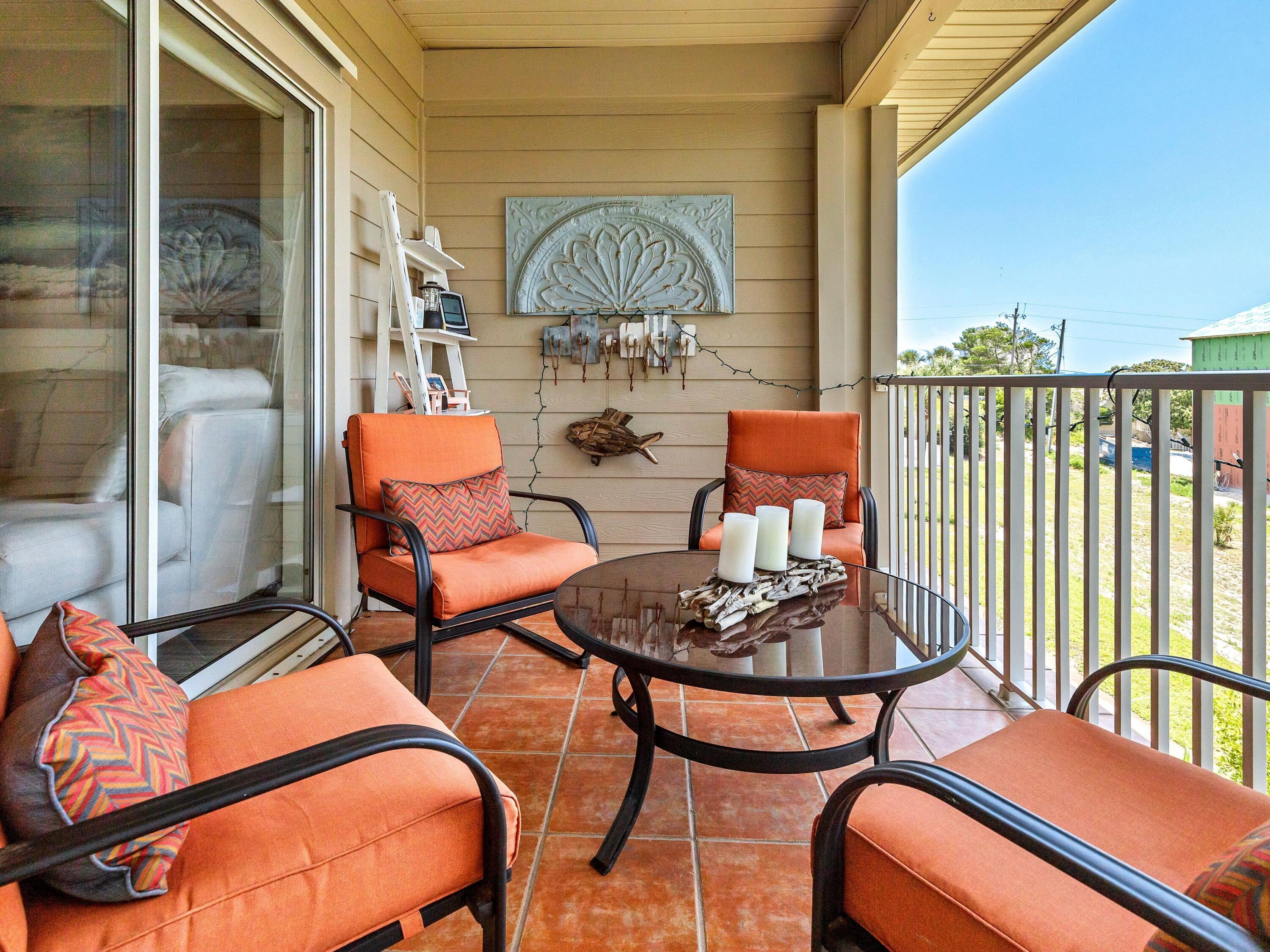 SPYGLASS T/H - Residential