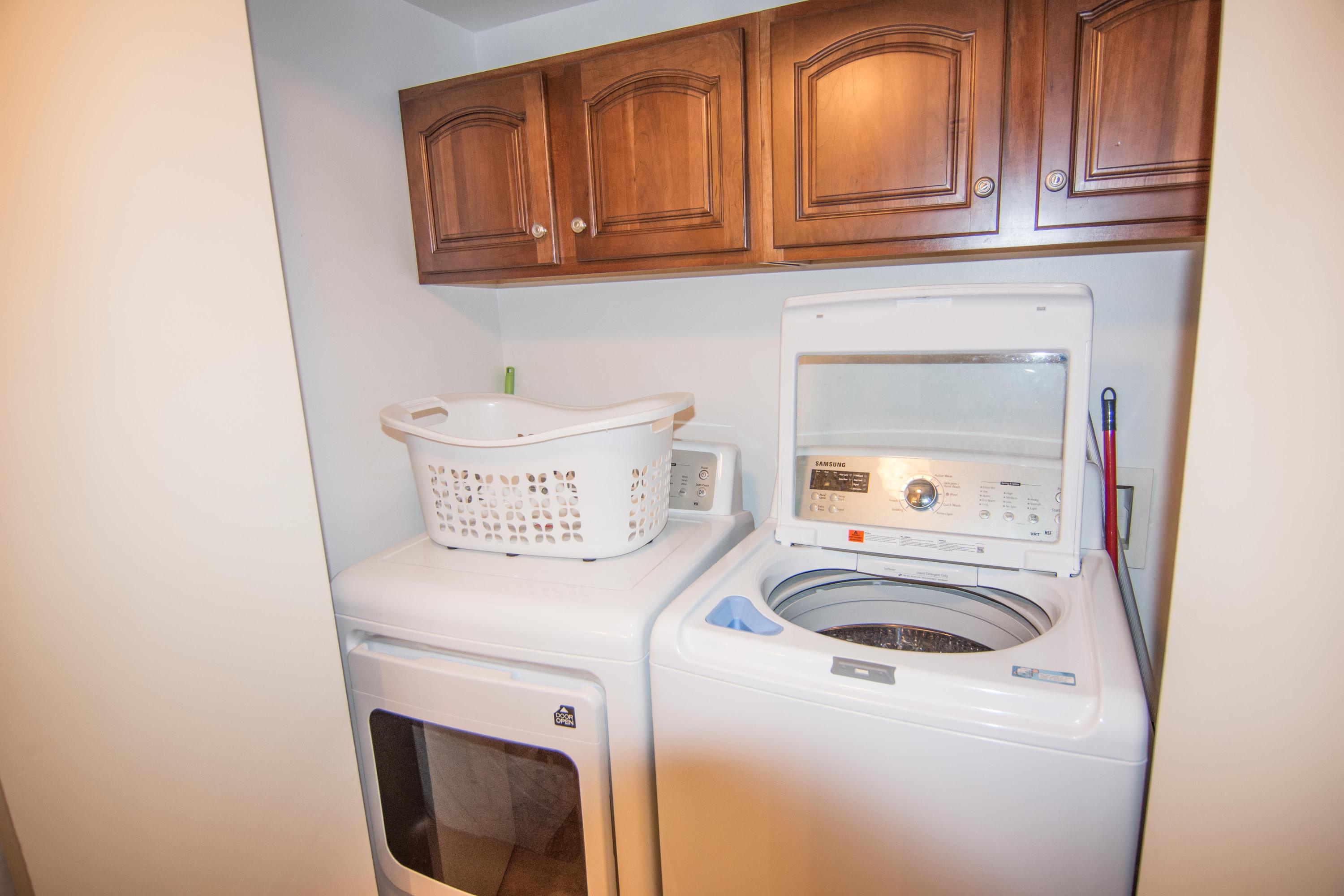 JADE EAST TOWERS CONDO - Residential