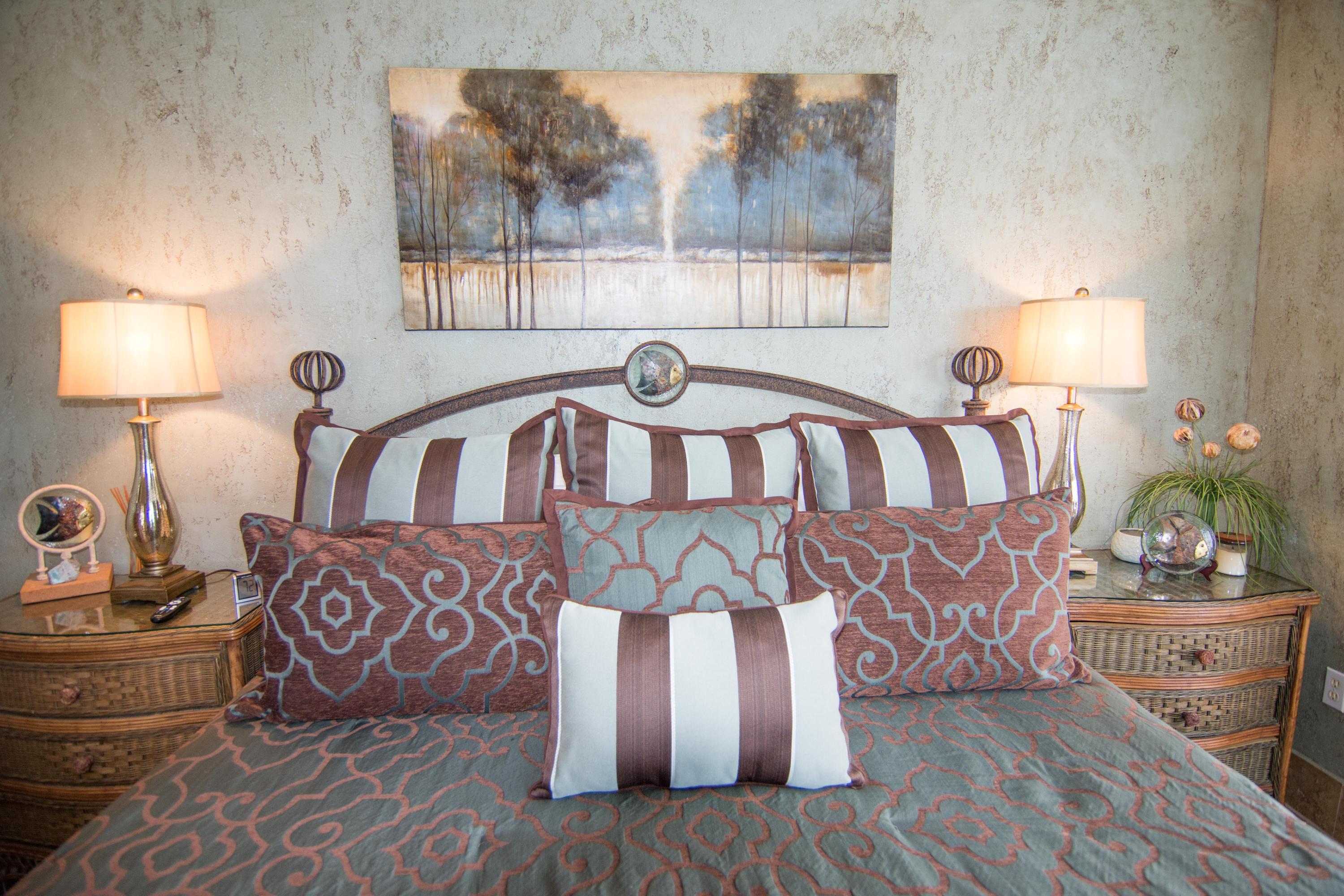 JADE EAST TOWERS CONDO - Residential