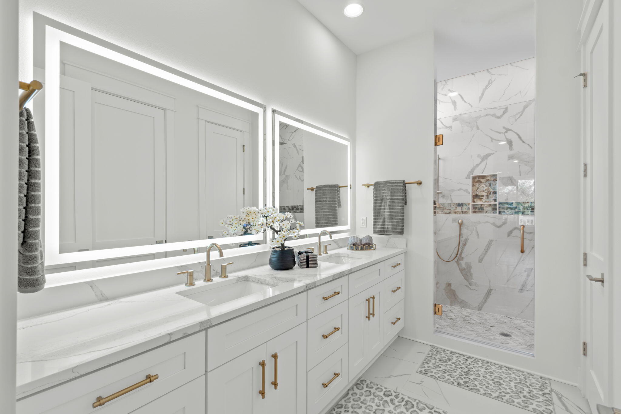 WHITES GULFVIEW ESTATES - Residential