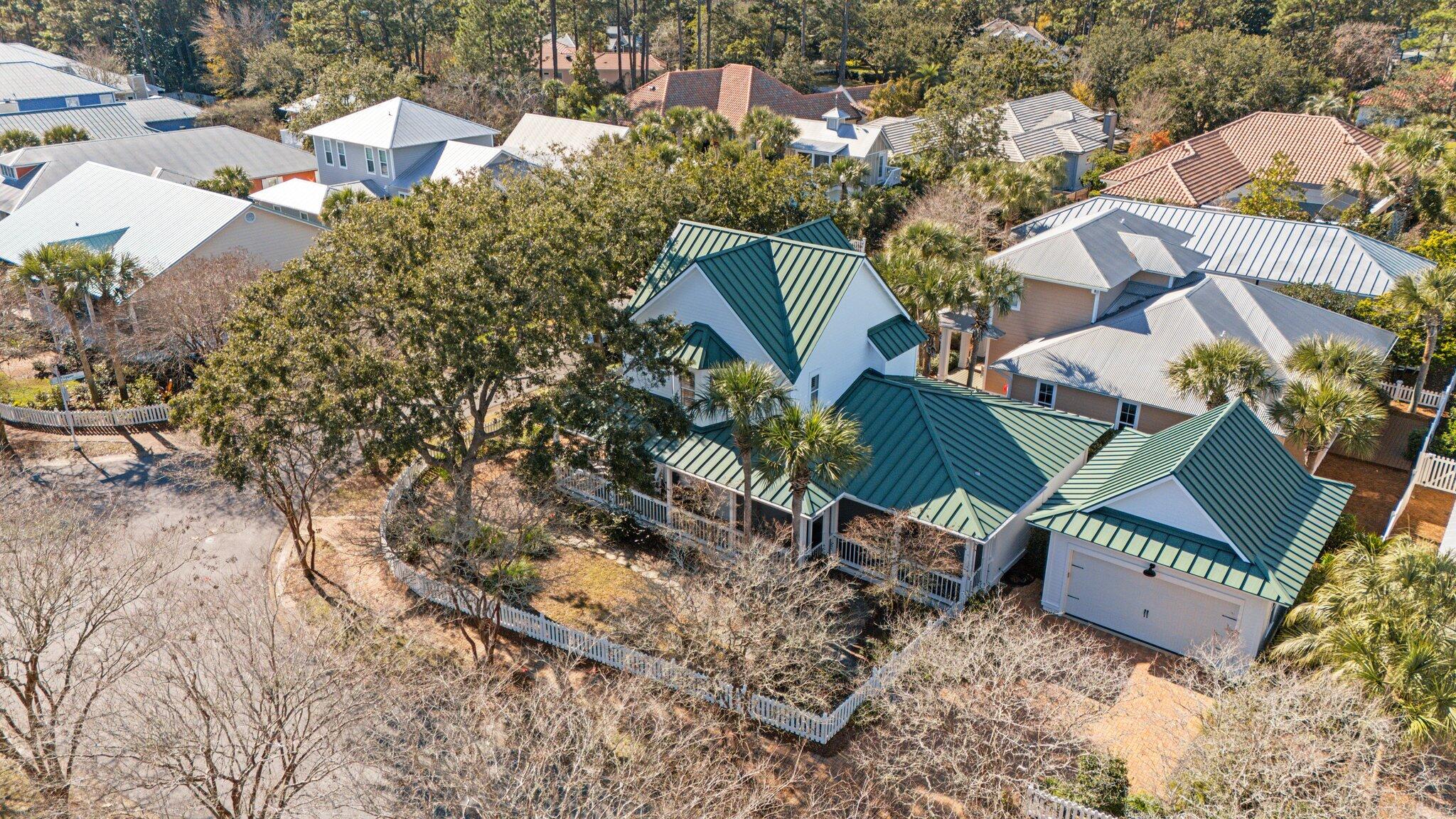 CRYSTAL LAKE AT SANDESTIN - Residential