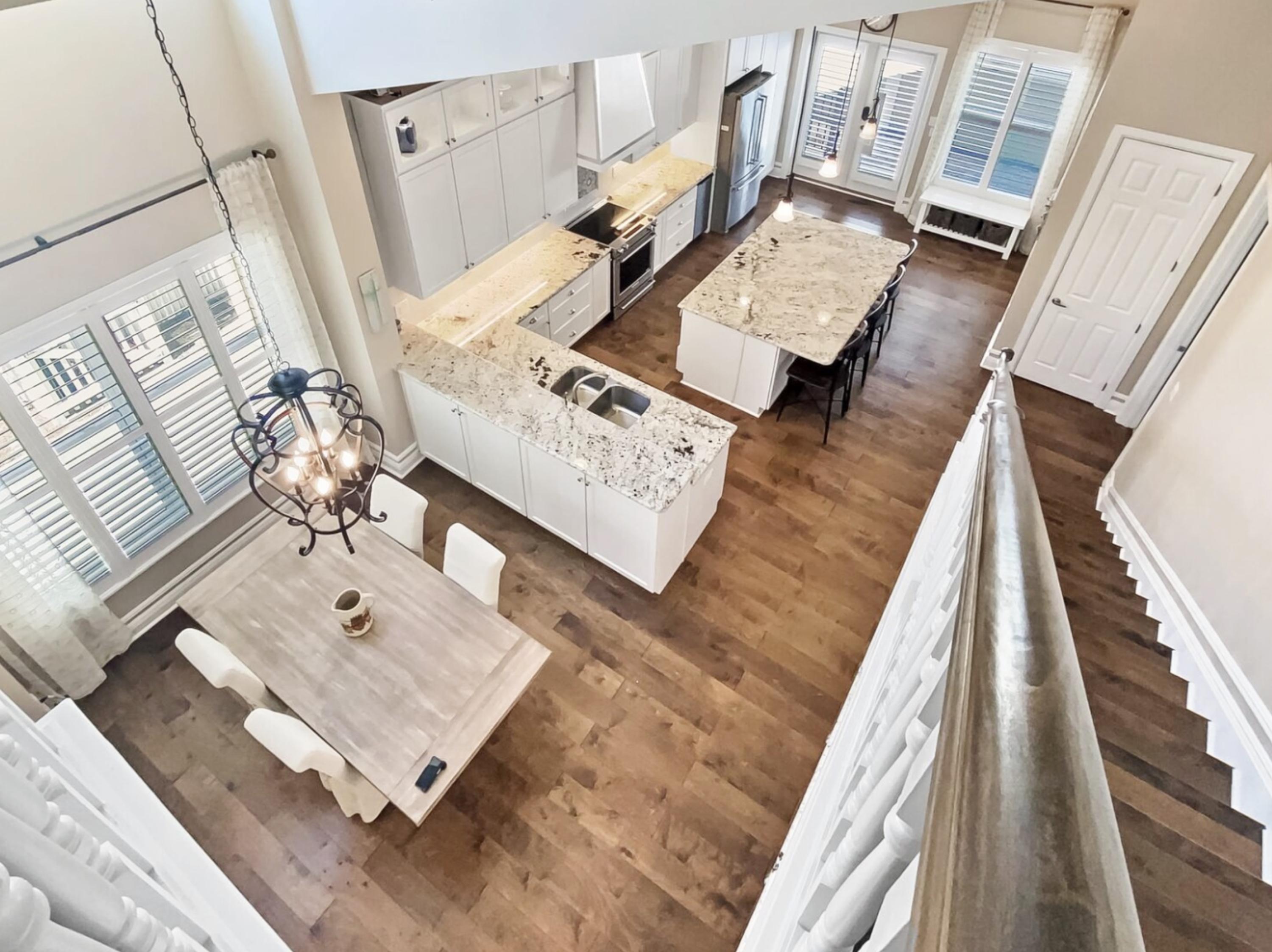 VILLAGE OF WHITE CLIFFS THE - Residential