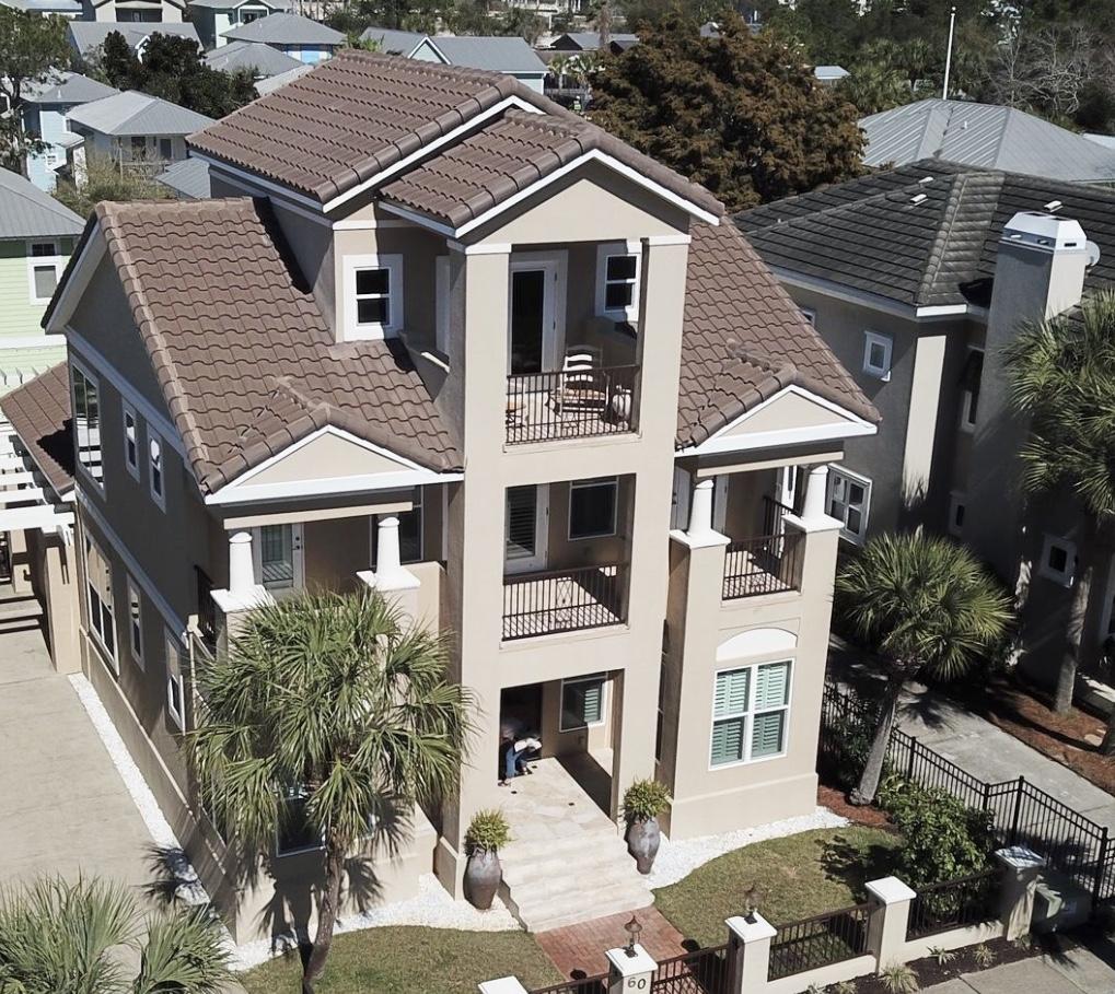 VILLAGE OF WHITE CLIFFS THE - Residential
