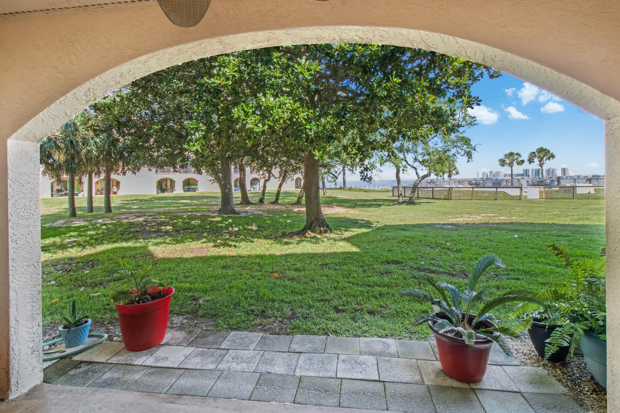 SAFE HARBOUR VILLAGE CONDO - Residential