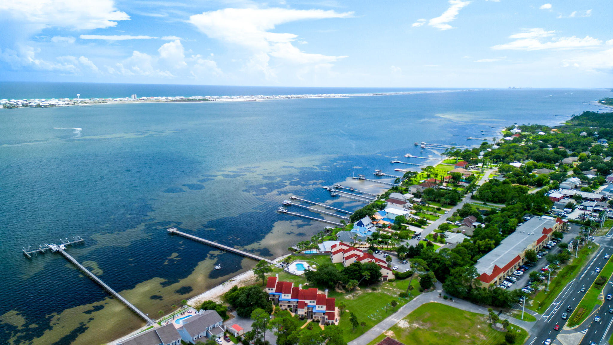 SAFE HARBOUR VILLAGE CONDO - Residential