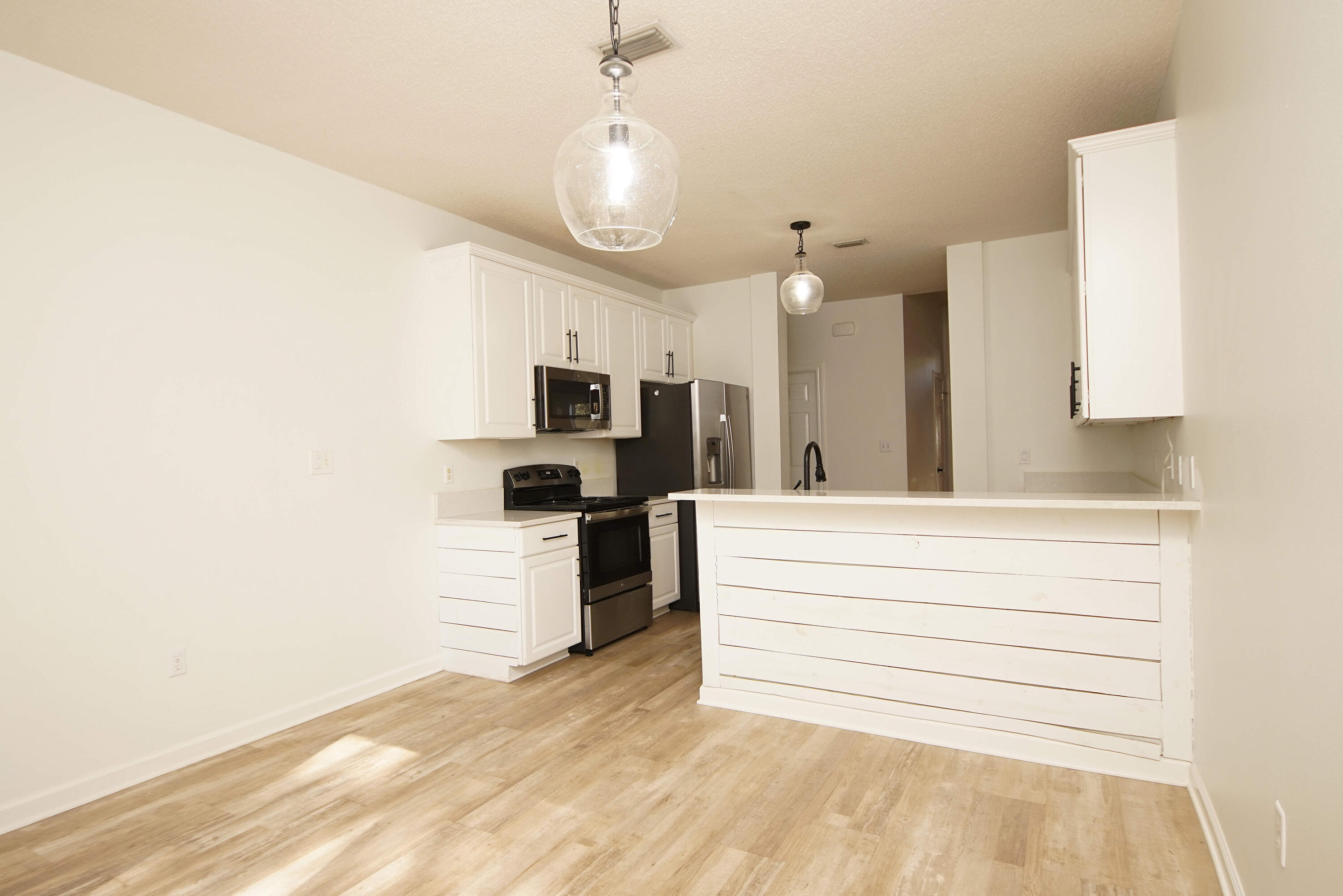 CROSSINGS AT BLUEWATER BAY - Residential