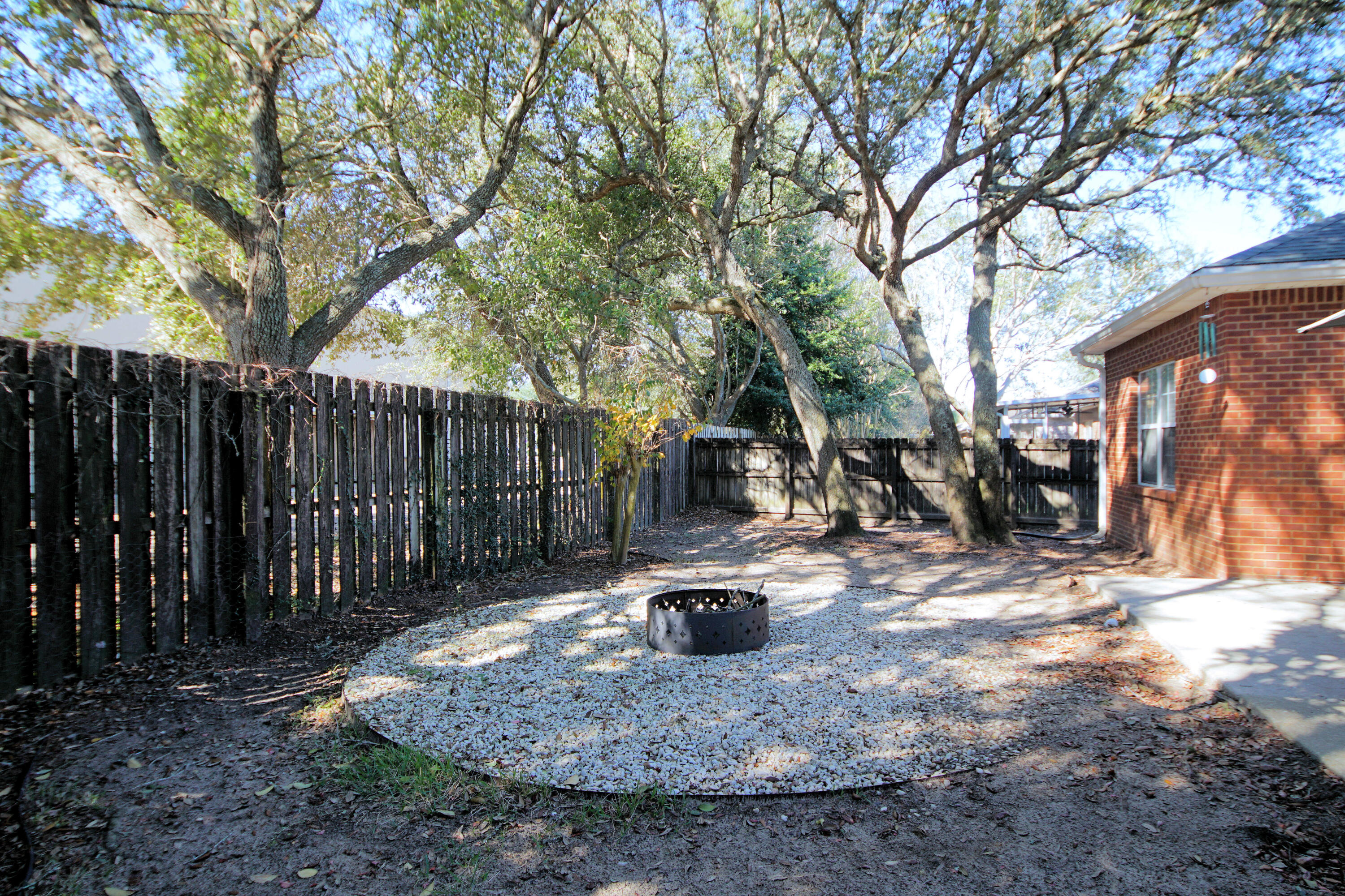 CROSSINGS AT BLUEWATER BAY - Residential