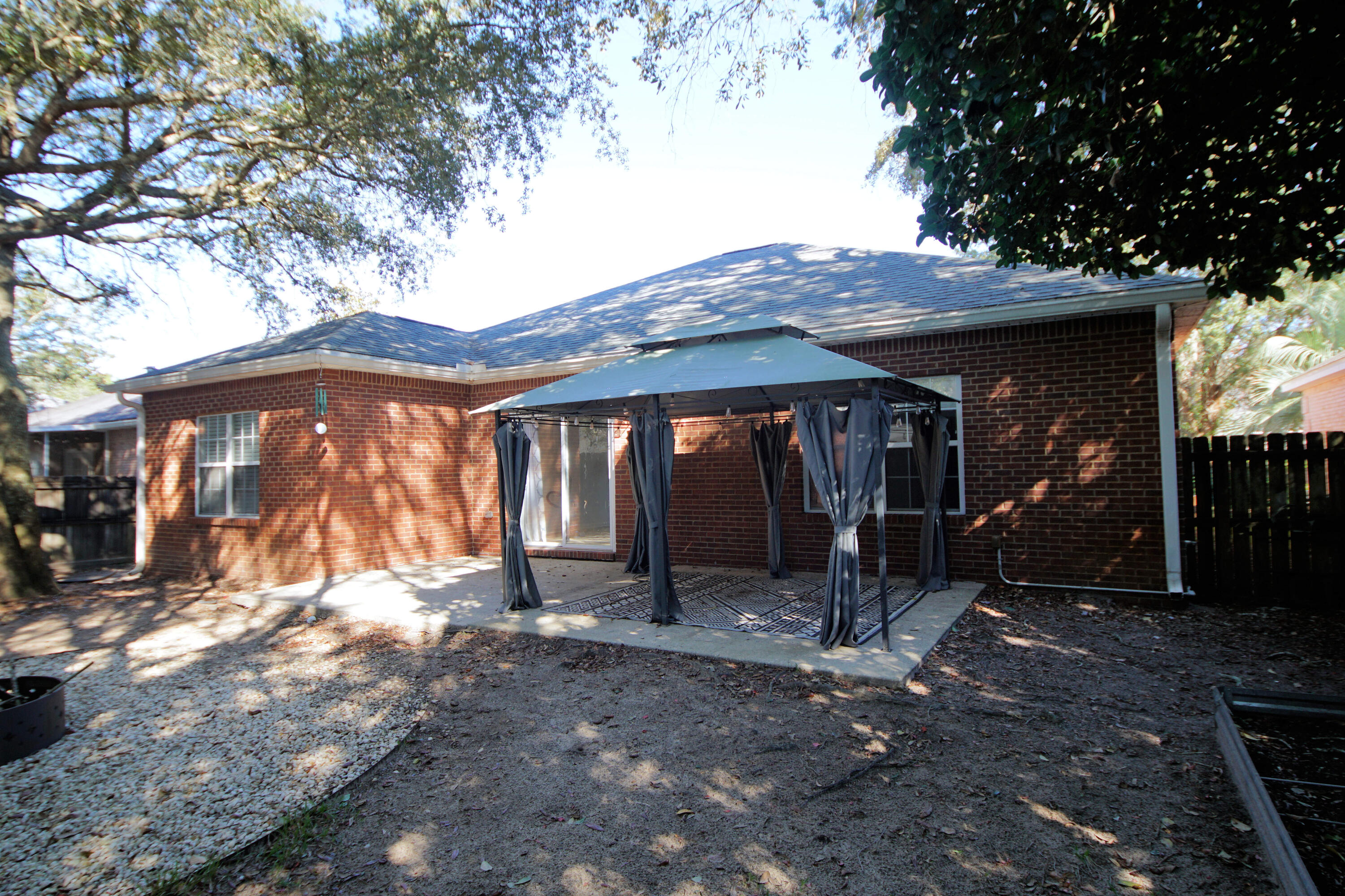 CROSSINGS AT BLUEWATER BAY - Residential