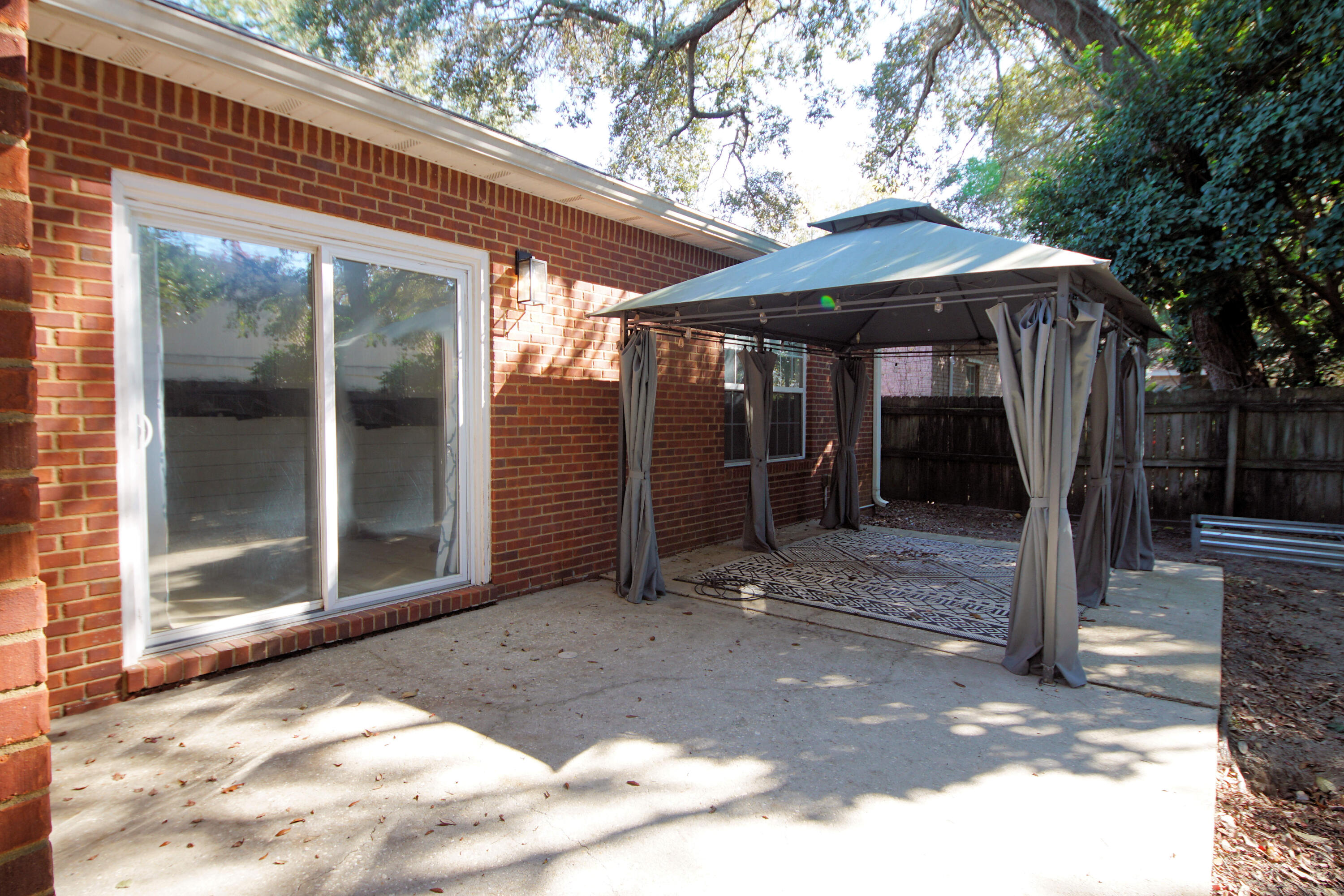 CROSSINGS AT BLUEWATER BAY - Residential