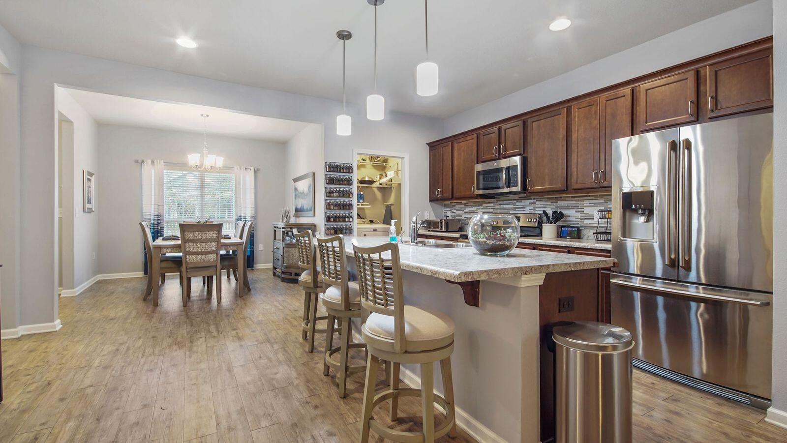 HAMMOCK BAY - Residential