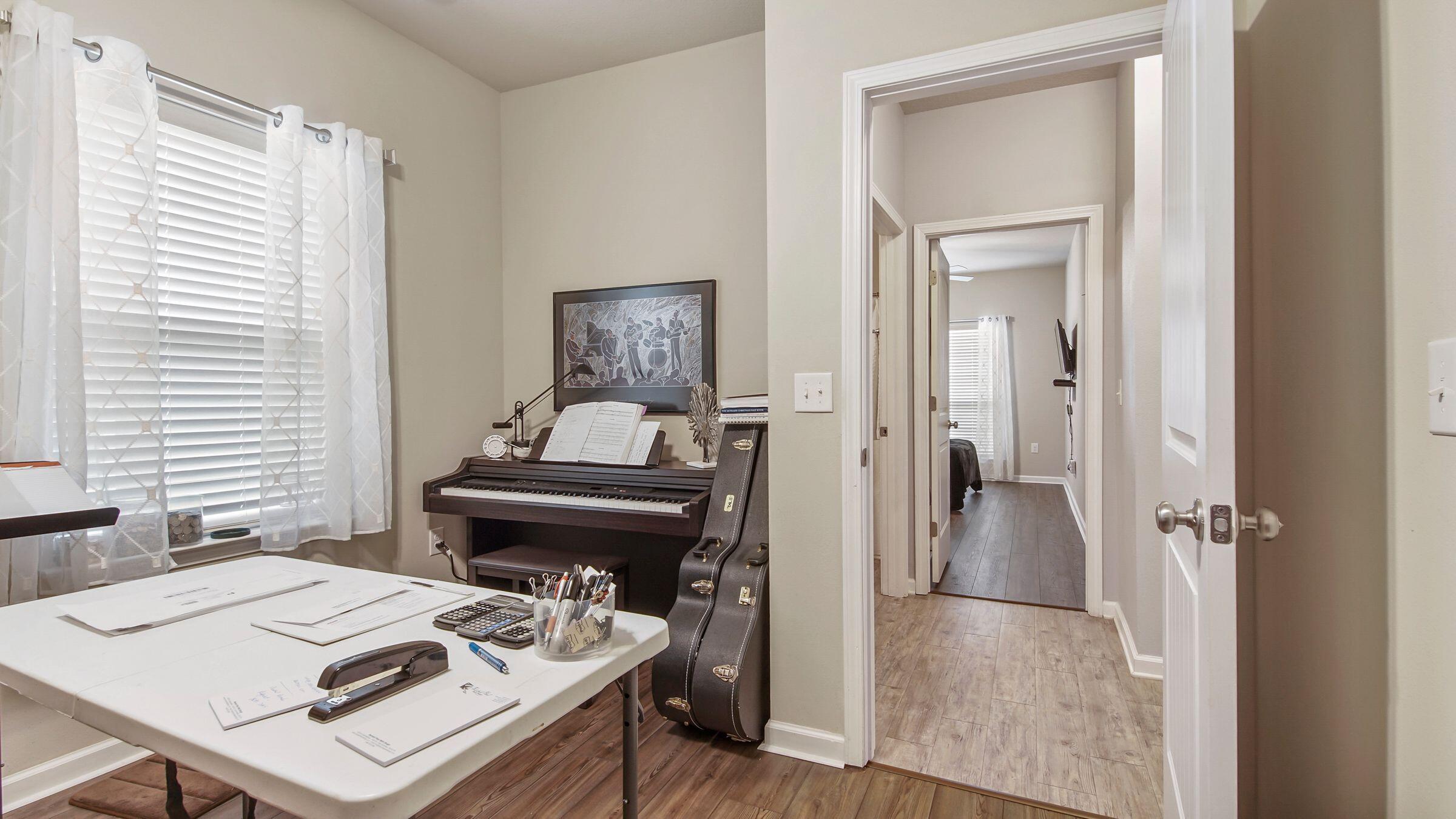 HAMMOCK BAY - Residential