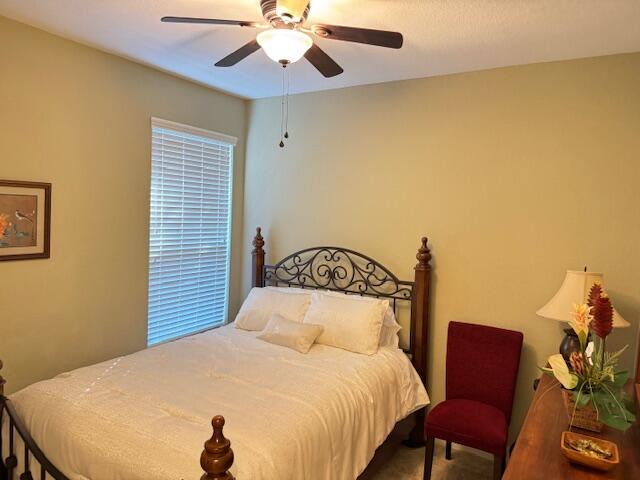 DIAMOND LAKES - Residential Lease