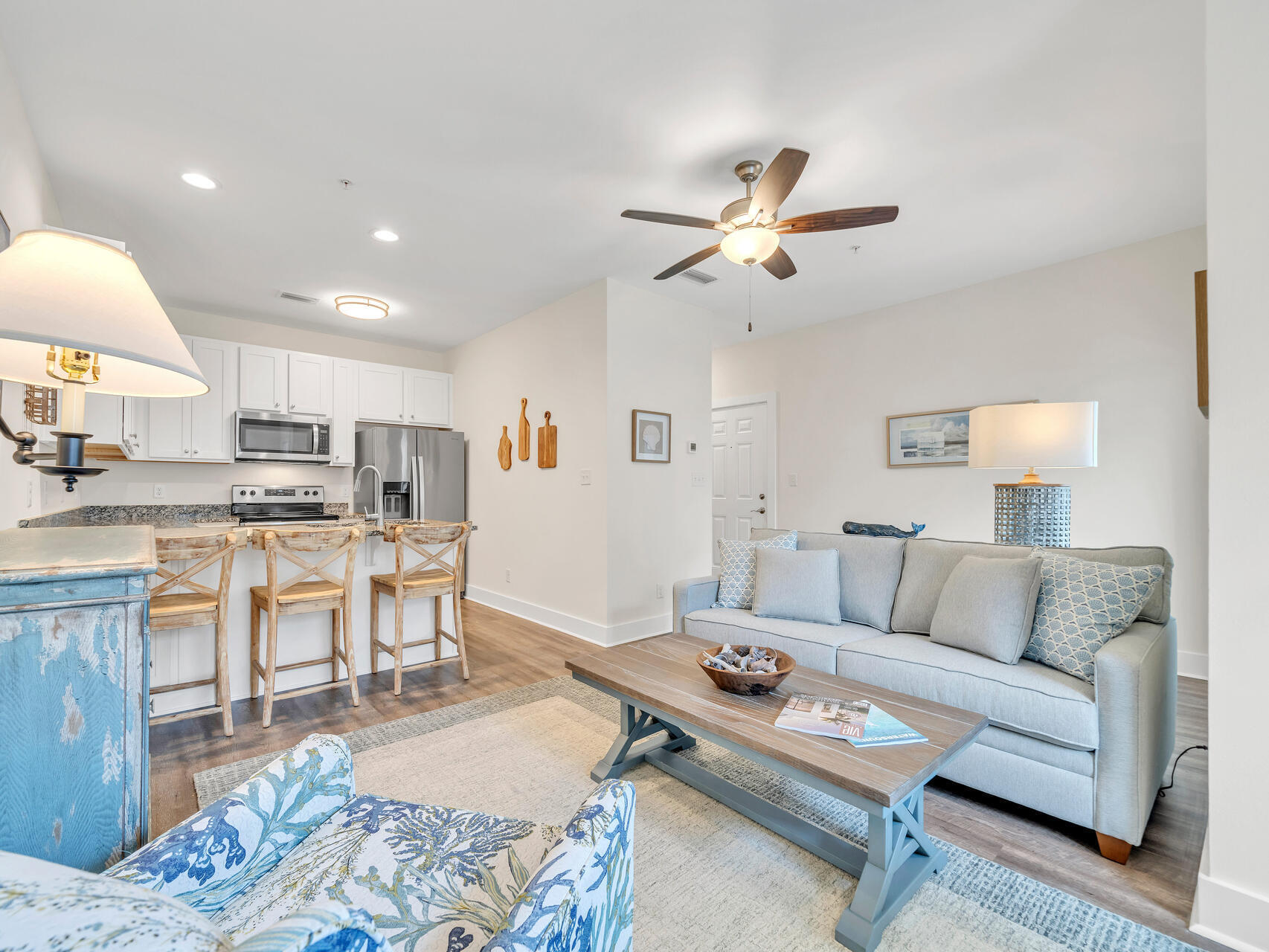 HIDDEN LAKE CONDOMINIUM - Residential