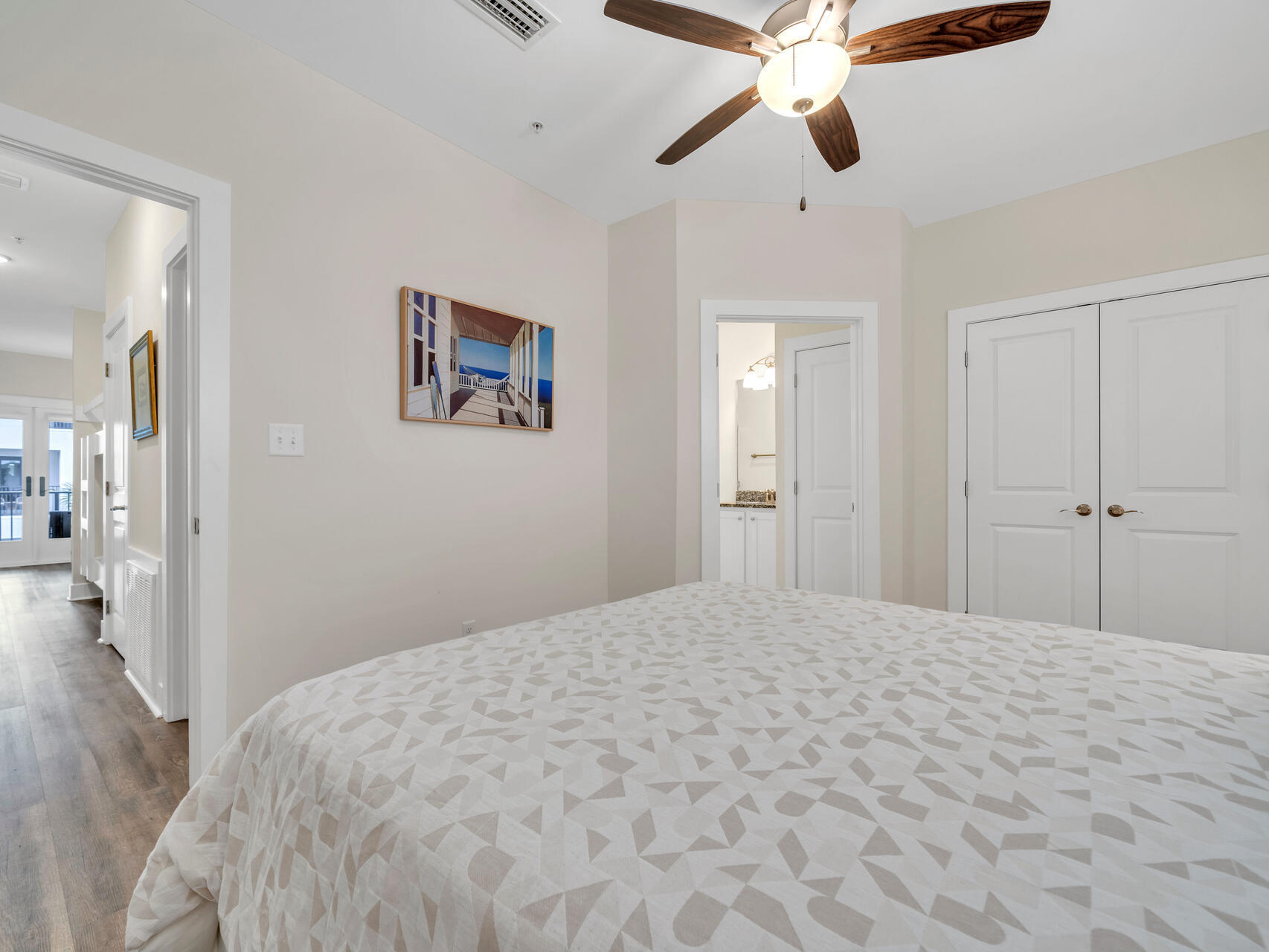 HIDDEN LAKE CONDOMINIUM - Residential