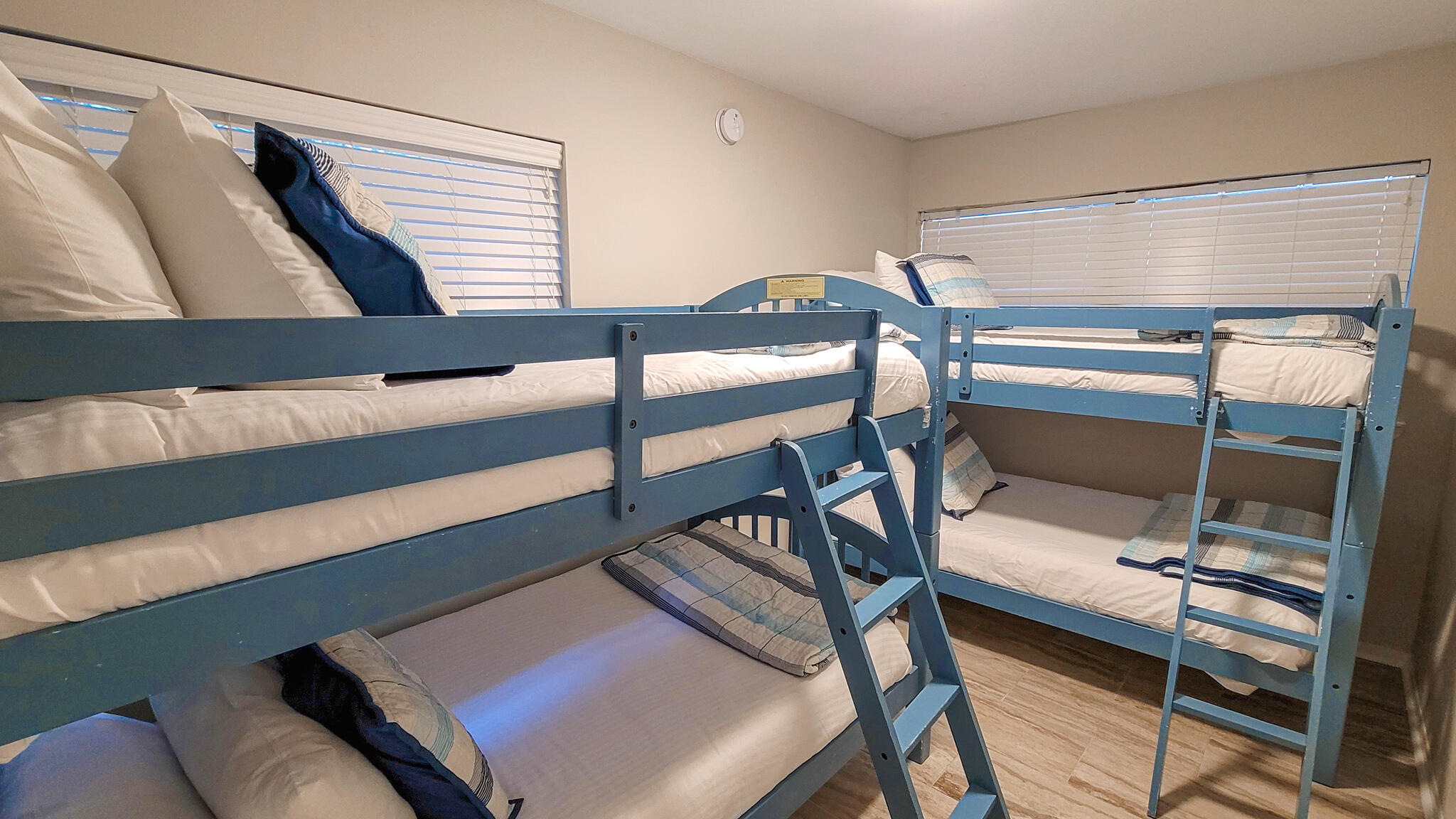 HOLIDAY ISLE - Residential