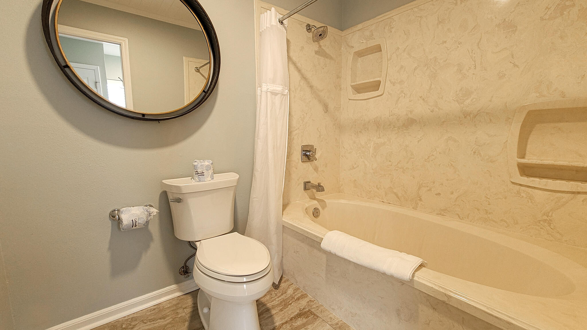 HOLIDAY ISLE - Residential